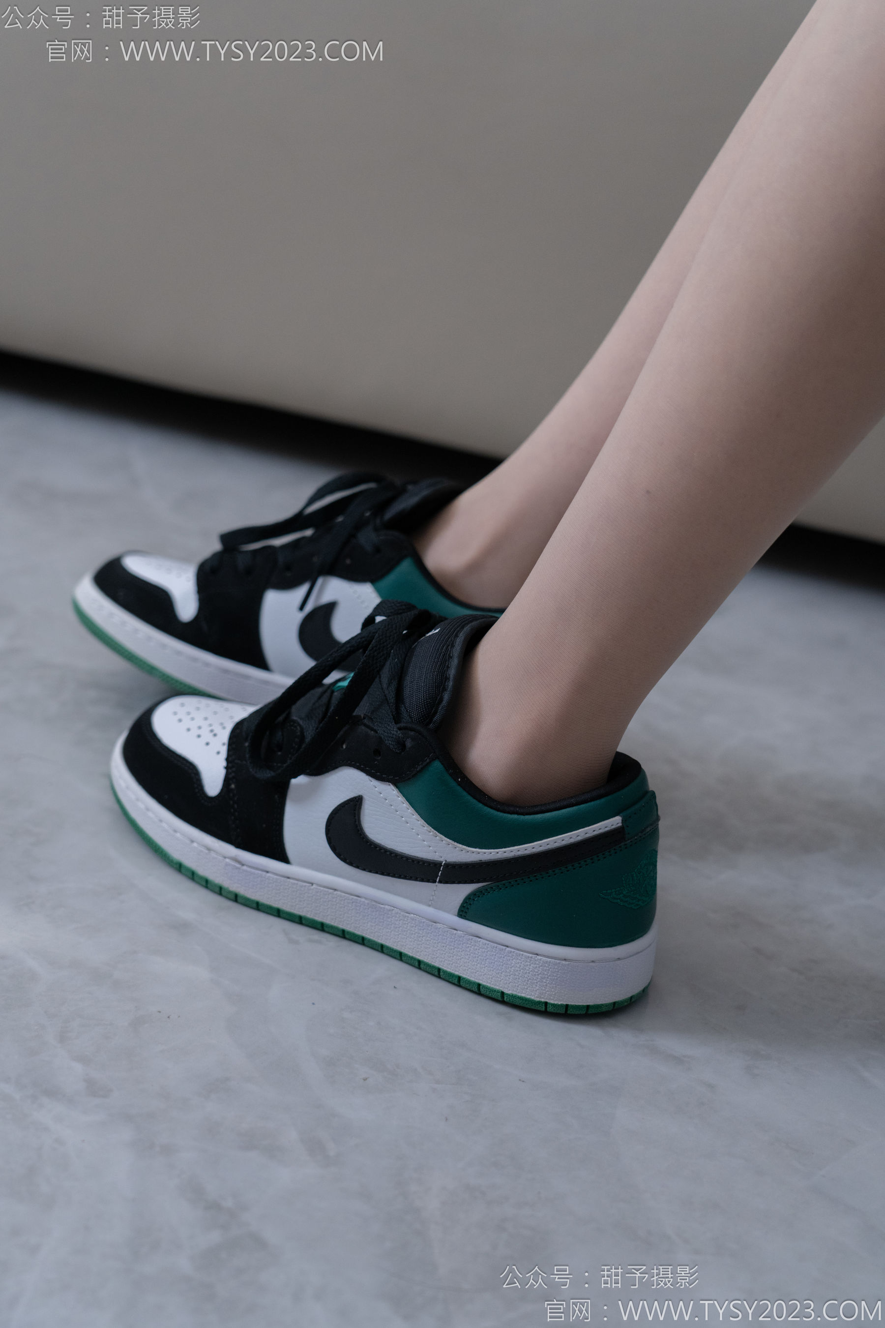 甜予摄影 No.176 珞珞 - 板鞋、薄肉丝/(134P)