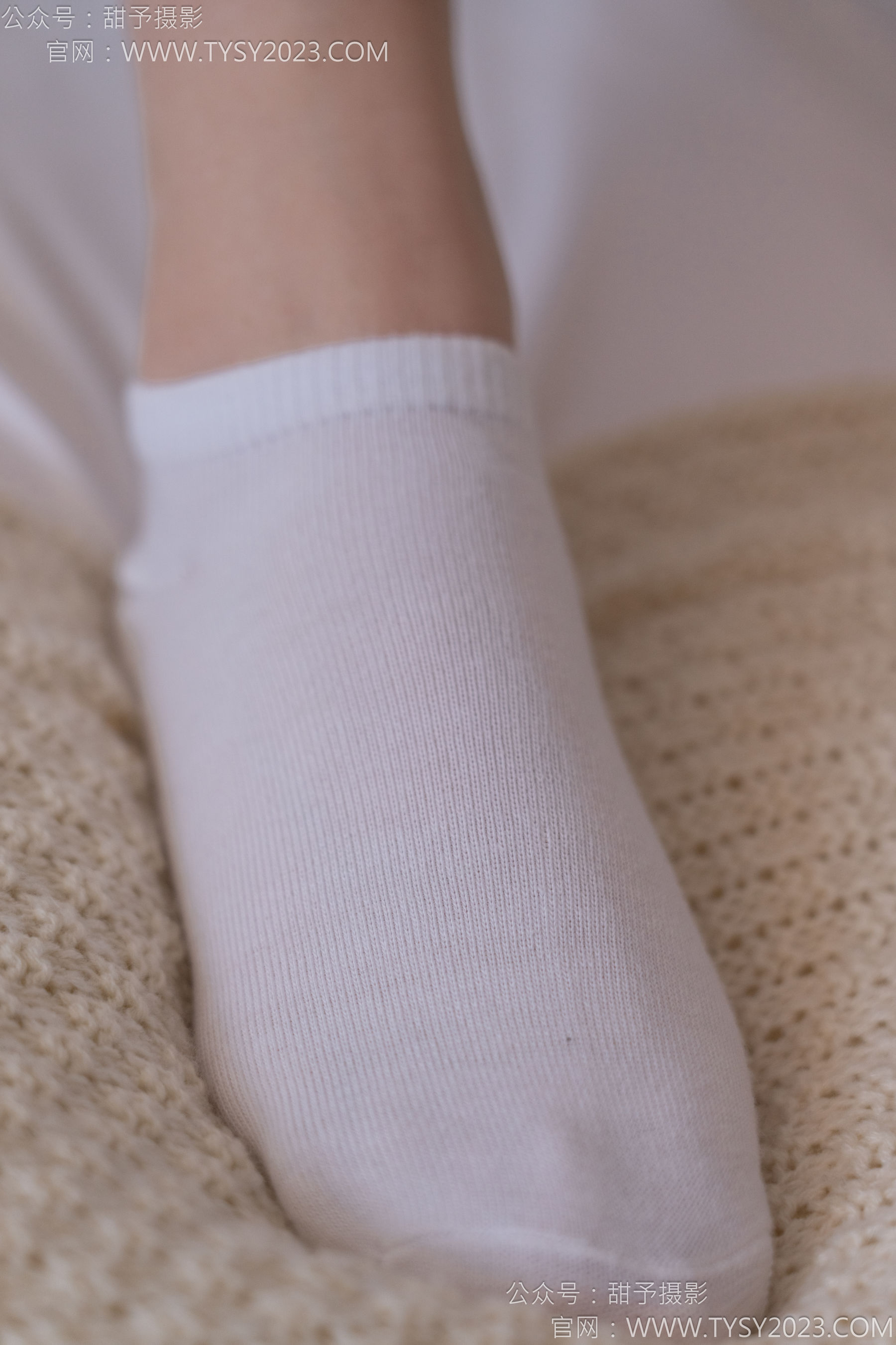 甜予摄影 No.171 璇璇 - 帆布鞋、白棉袜、抖腿剧情/(151P)