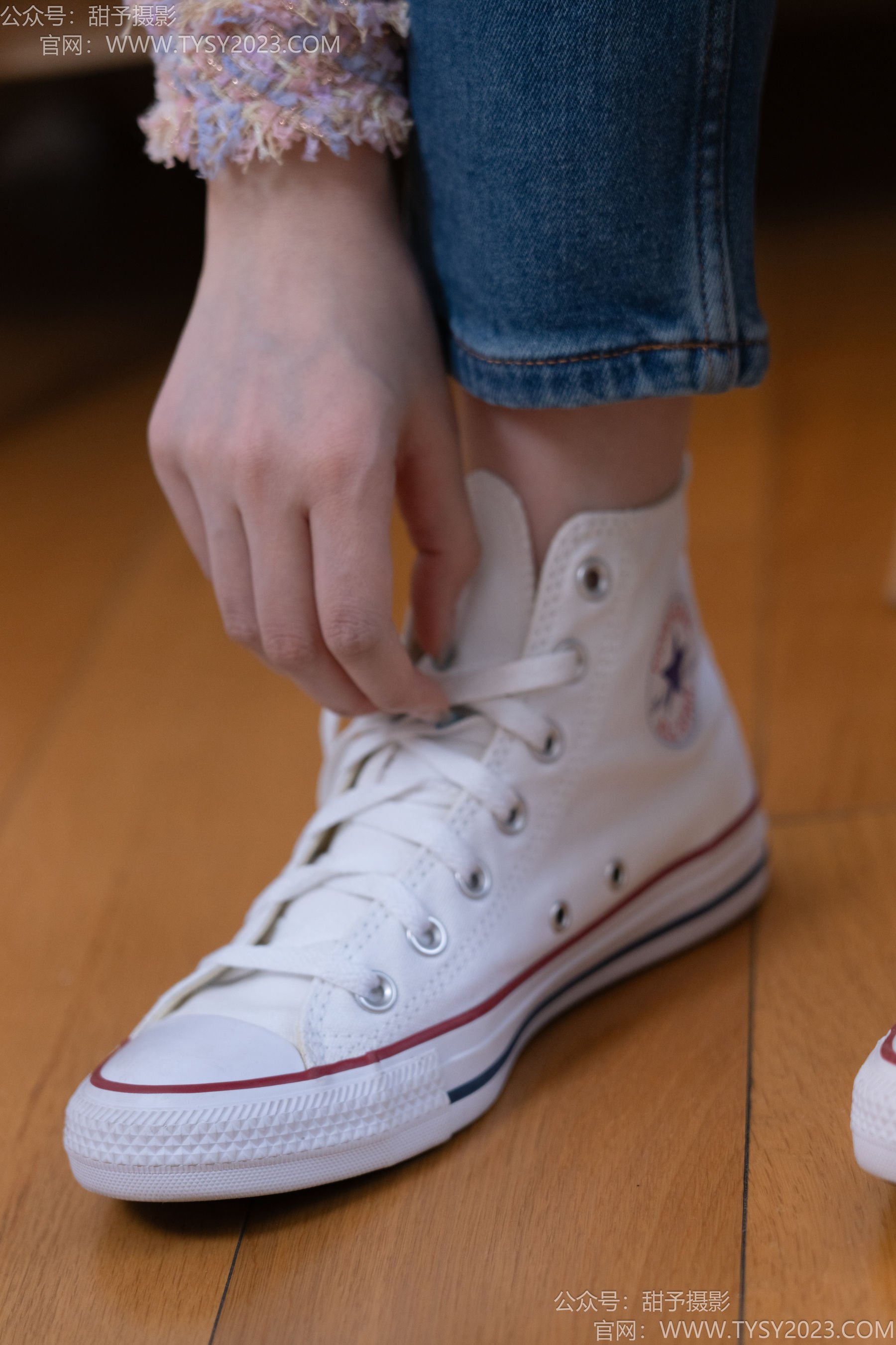 甜予摄影 No.189 璇璇 - 帆布鞋、裸足、抖腿剧情/(134P)