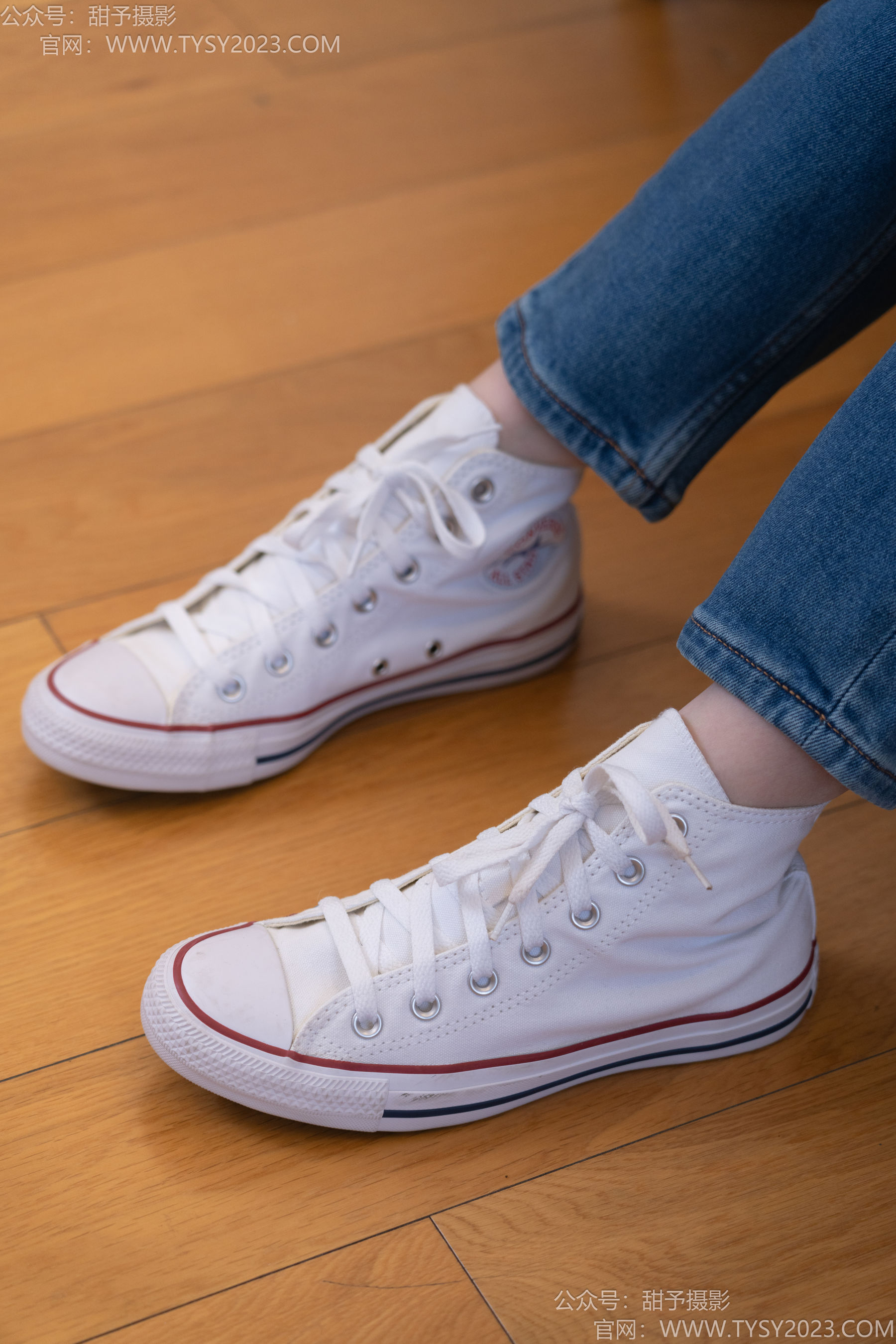 甜予摄影 No.189 璇璇 - 帆布鞋、裸足、抖腿剧情/(134P)