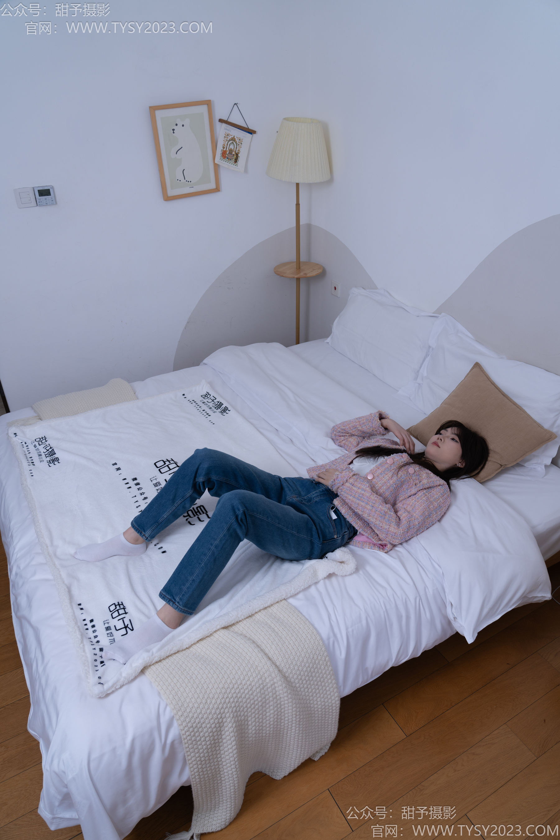 甜予摄影 No.189 璇璇 - 帆布鞋、裸足、抖腿剧情/(134P)