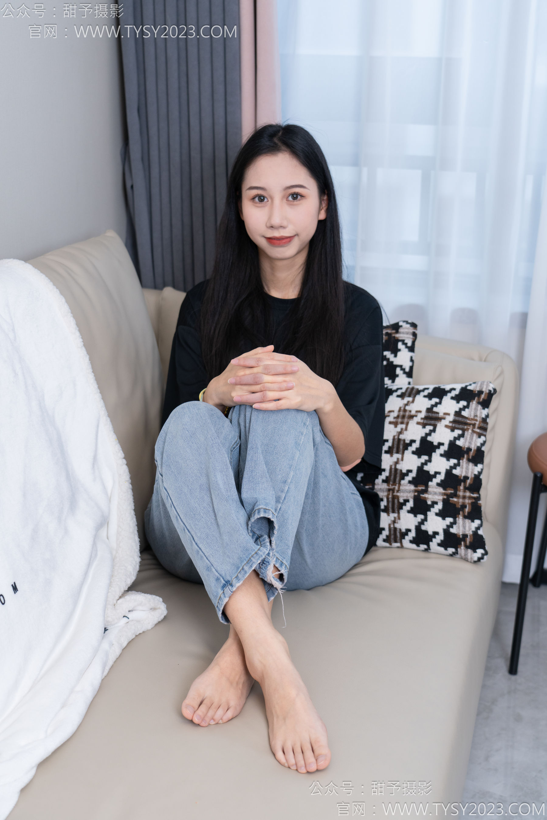 甜予摄影 No.163 娃娃 - 板鞋、白棉袜、裸足/(130P)