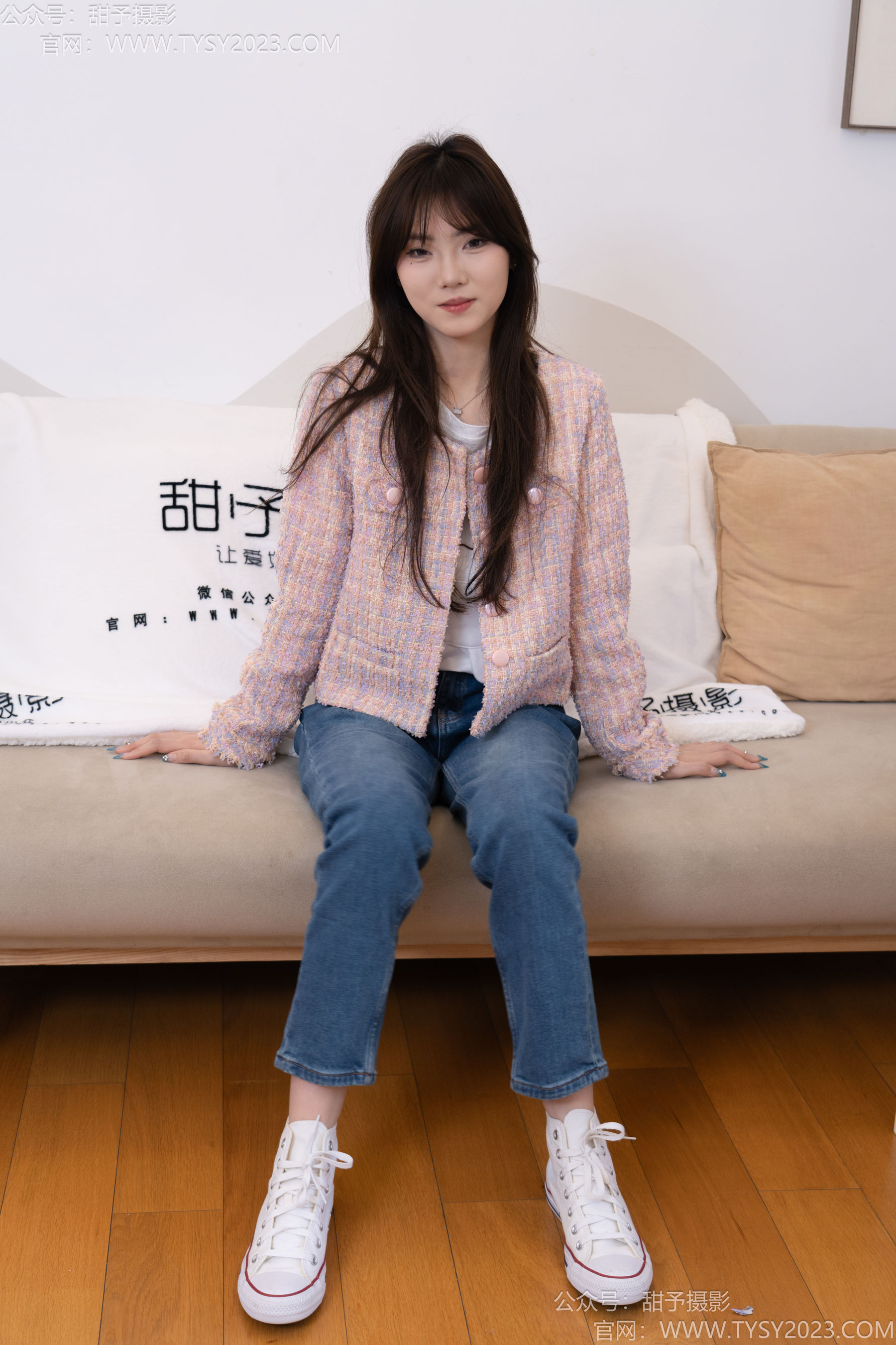 甜予摄影 No.189 璇璇 - 帆布鞋、裸足、抖腿剧情/(134P)