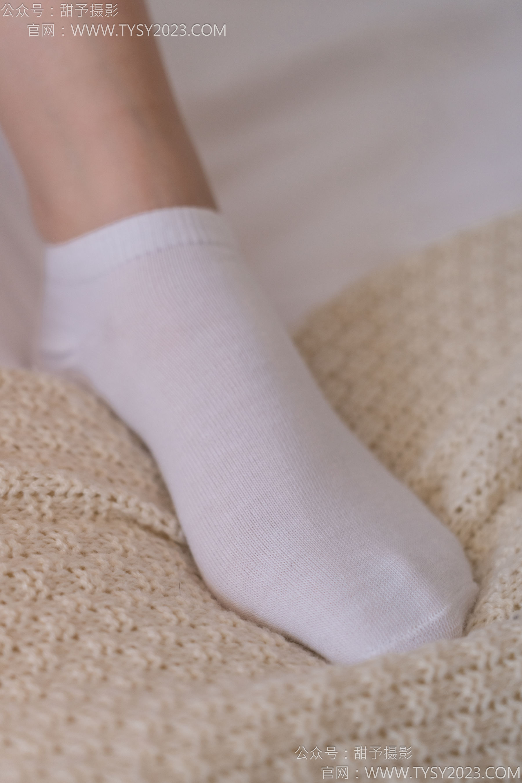 甜予摄影 No.171 璇璇 - 帆布鞋、白棉袜、抖腿剧情/(151P)