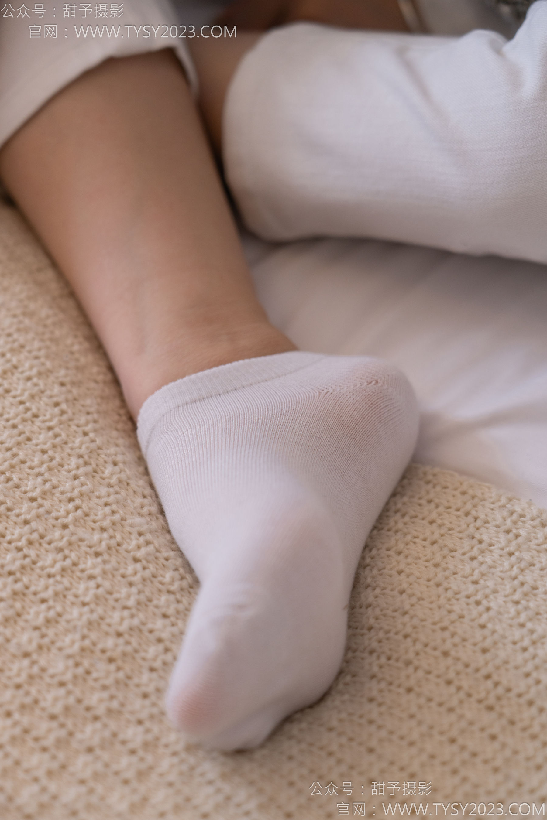 甜予摄影 No.171 璇璇 - 帆布鞋、白棉袜、抖腿剧情/(151P)