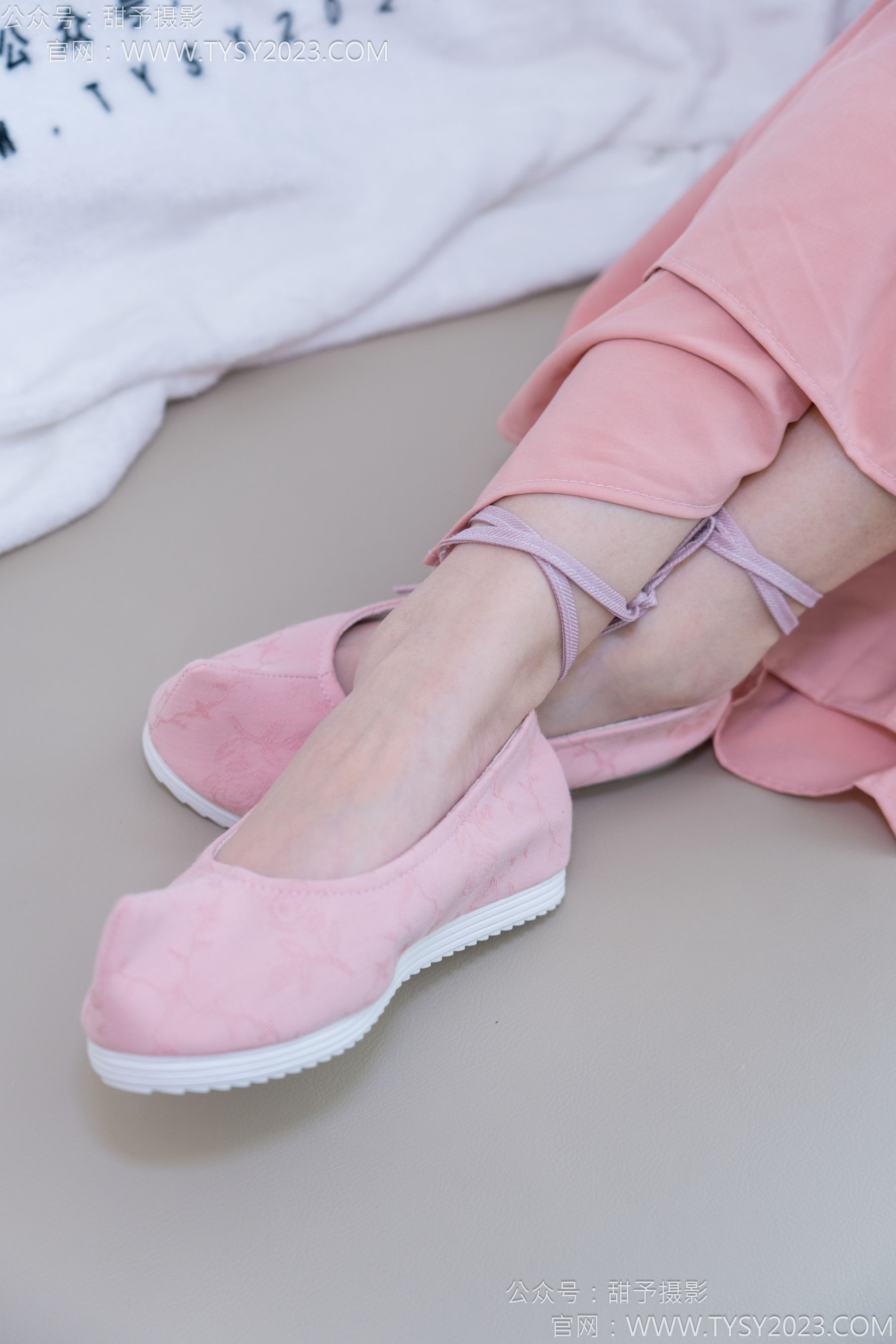 甜予摄影 No.183 知知 - 布鞋、白棉袜、裸足/(148P)