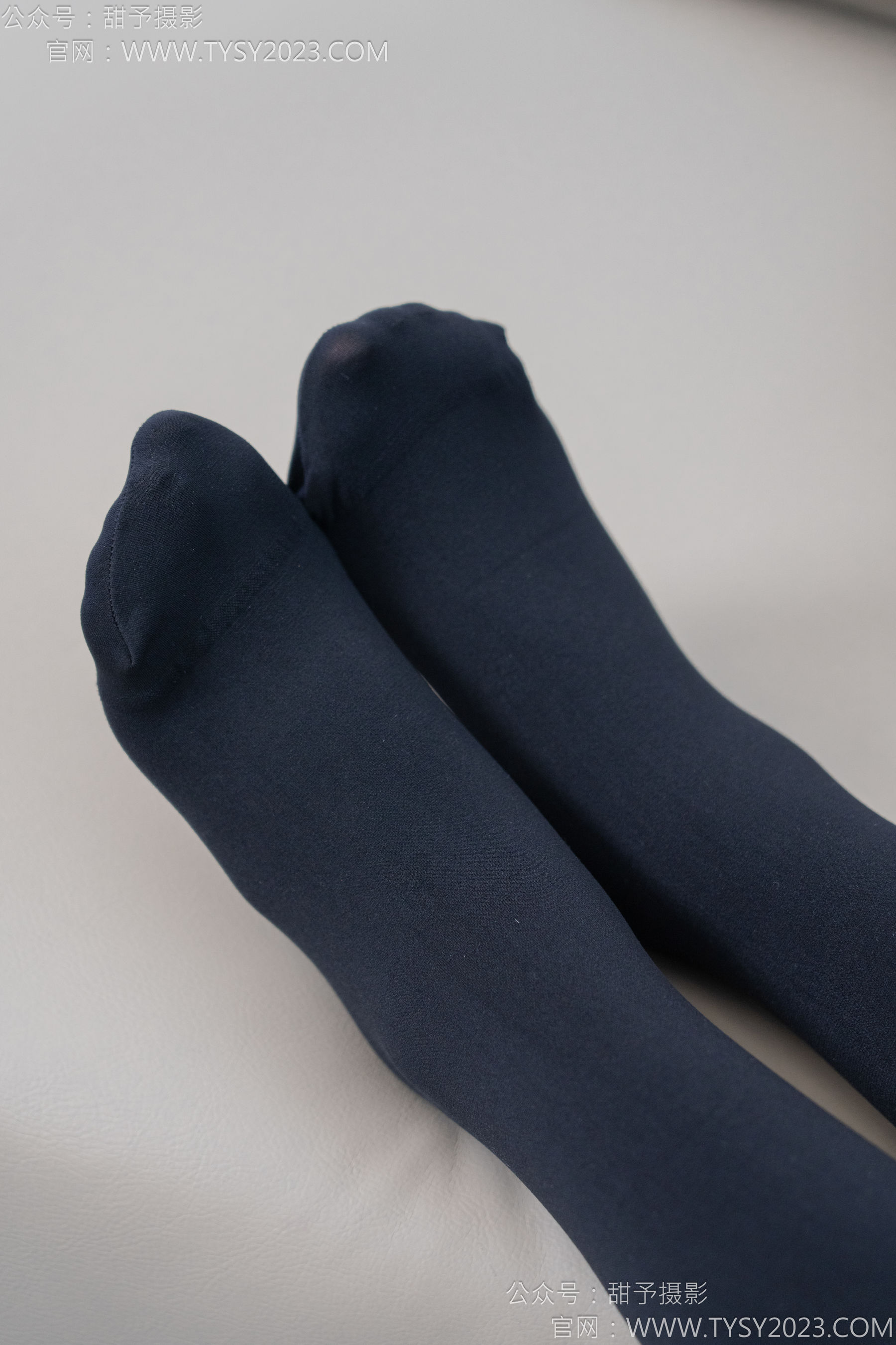 甜予摄影 No.187 知知 - 高跟鞋、厚黑丝/(127P)