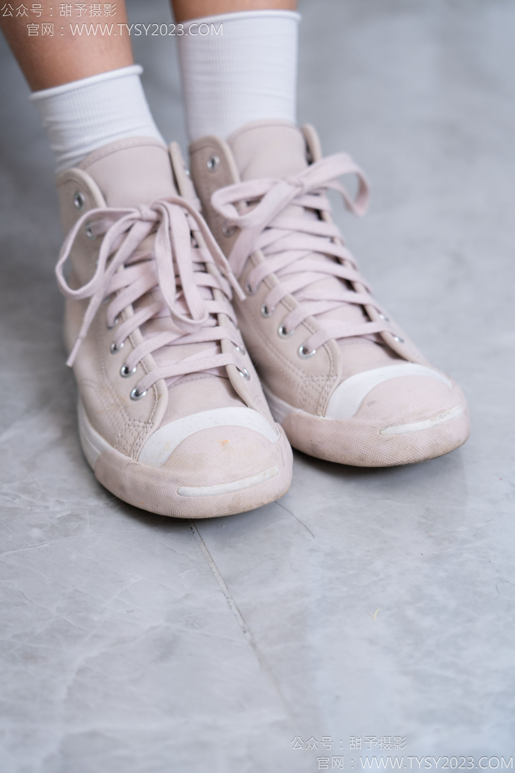 甜予摄影 No.186 娃娃 - 帆布鞋、白棉袜、裸足/(129P)