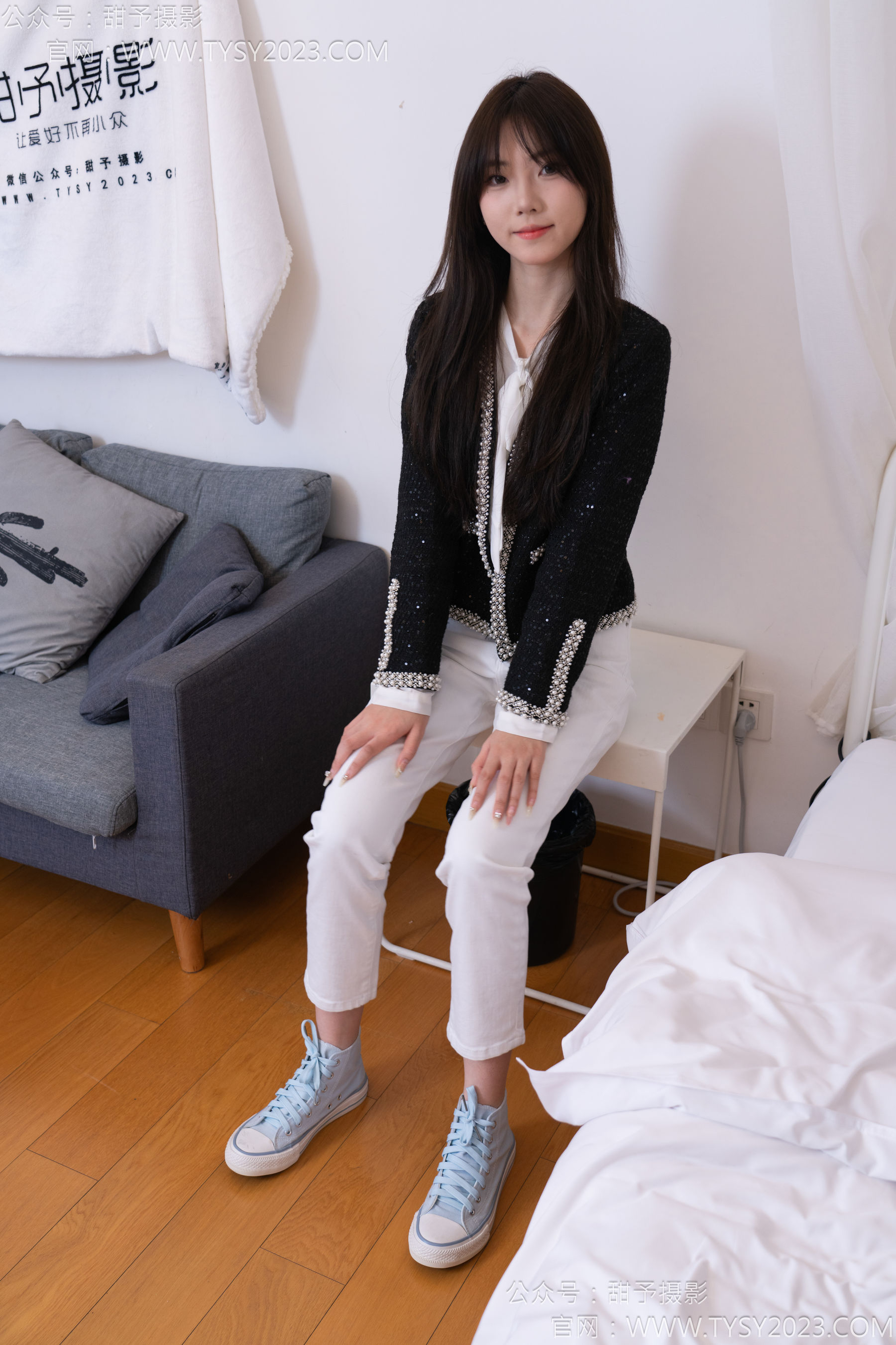 甜予摄影 No.171 璇璇 - 帆布鞋、白棉袜、抖腿剧情/(151P)