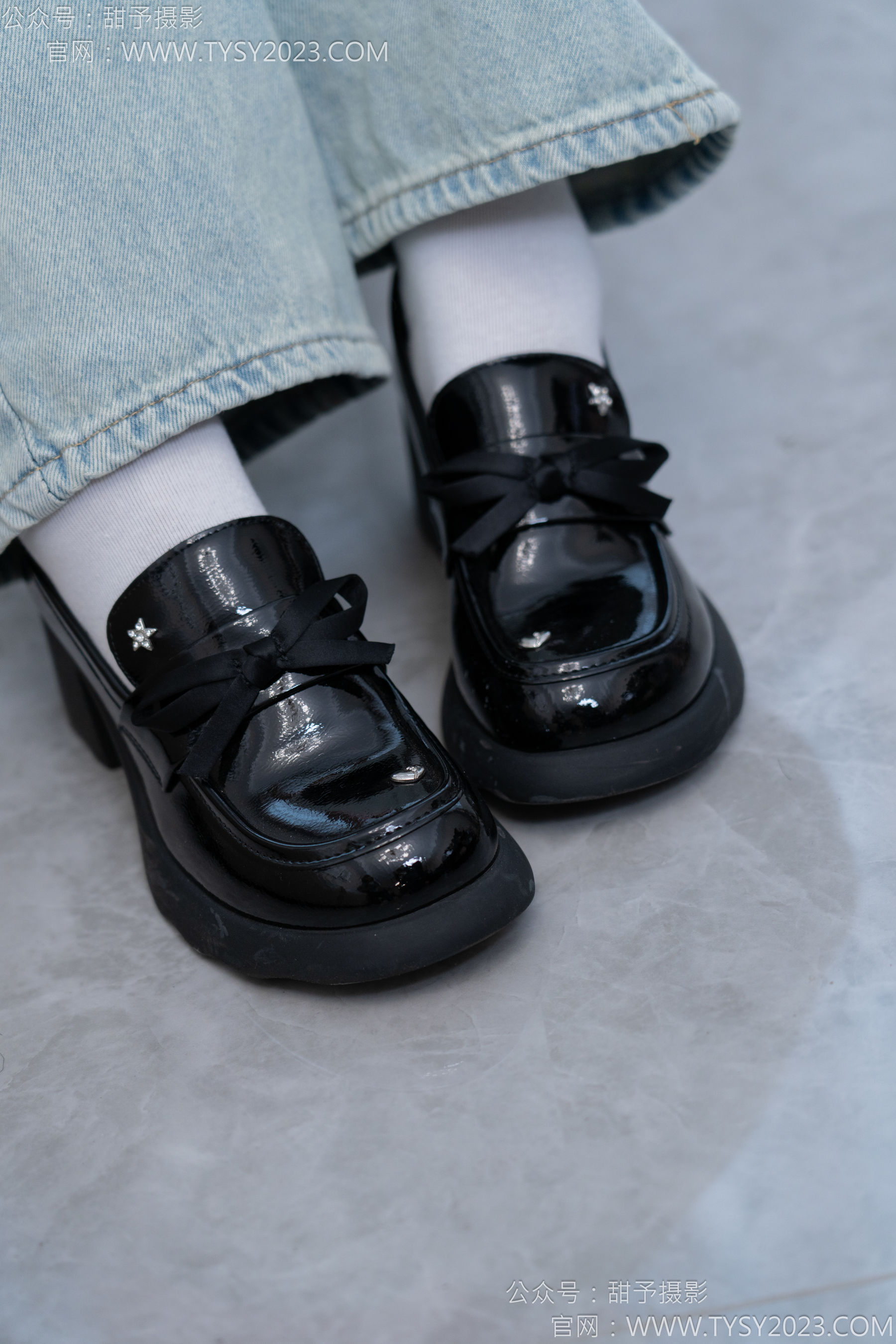 甜予摄影 No.162 知知 - 皮鞋、白棉袜、裸足/(125P)