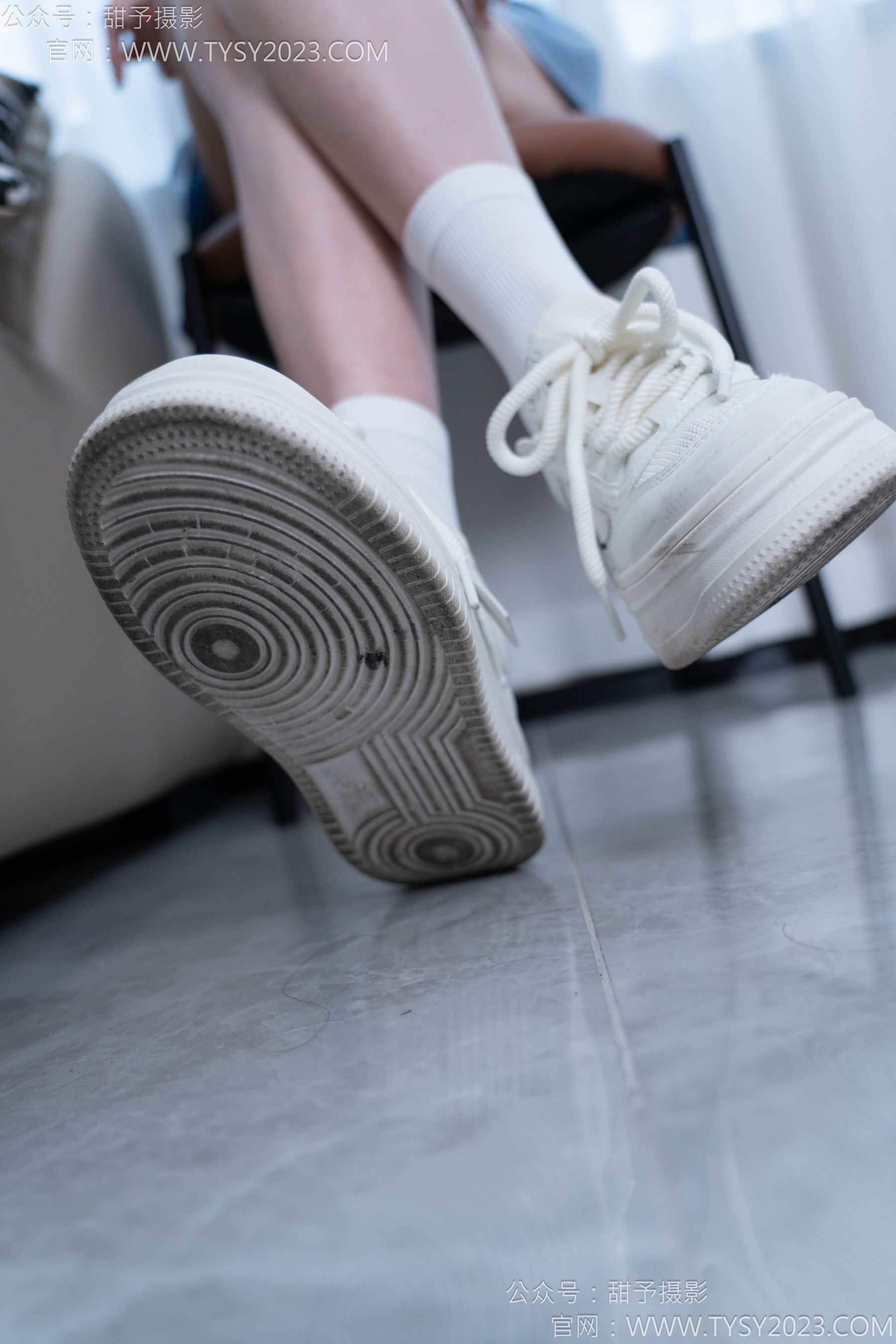 甜予摄影 No.164 珞珞 - 板鞋、白棉袜、裸足/(130P)