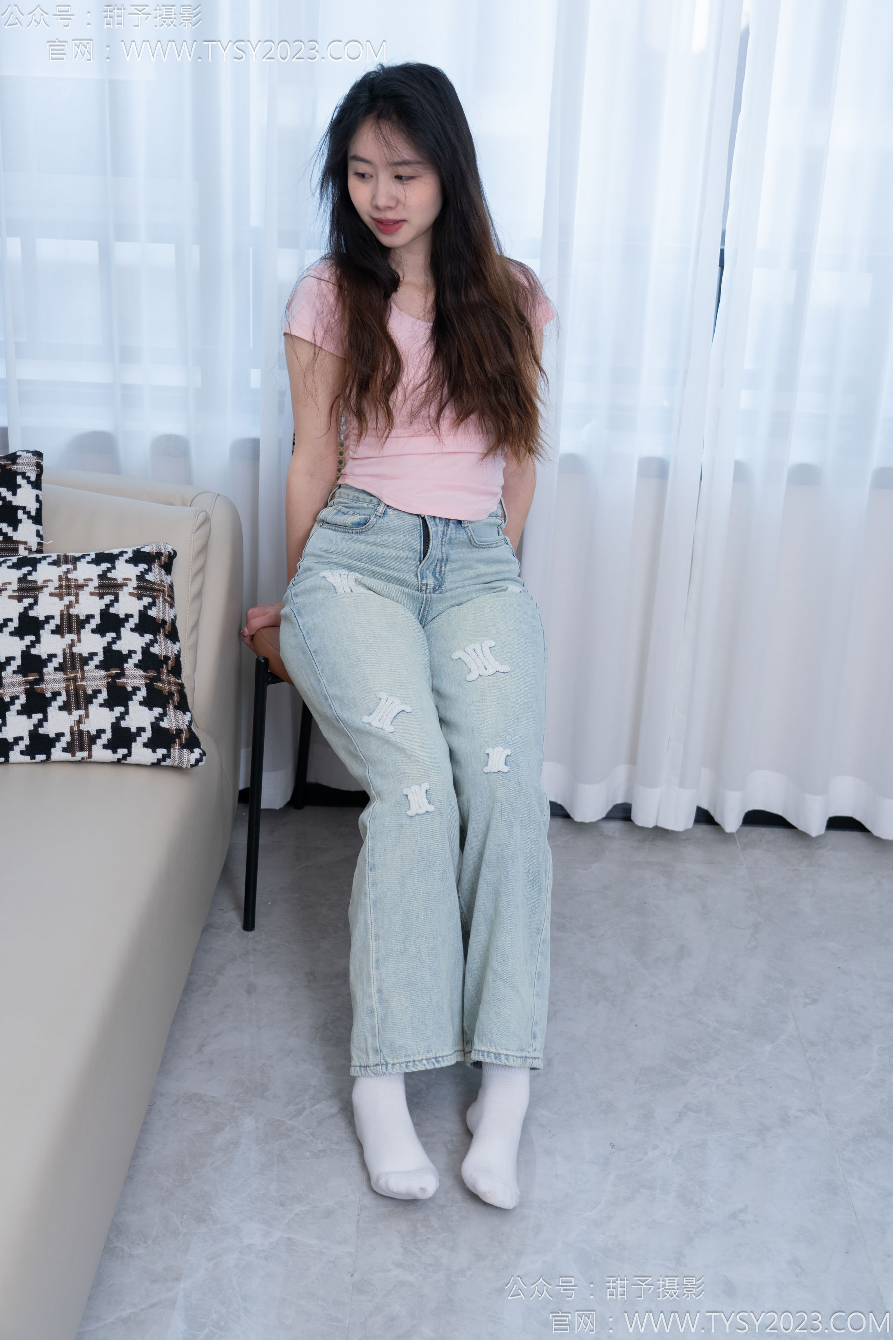 甜予摄影 No.162 知知 - 皮鞋、白棉袜、裸足/(125P)