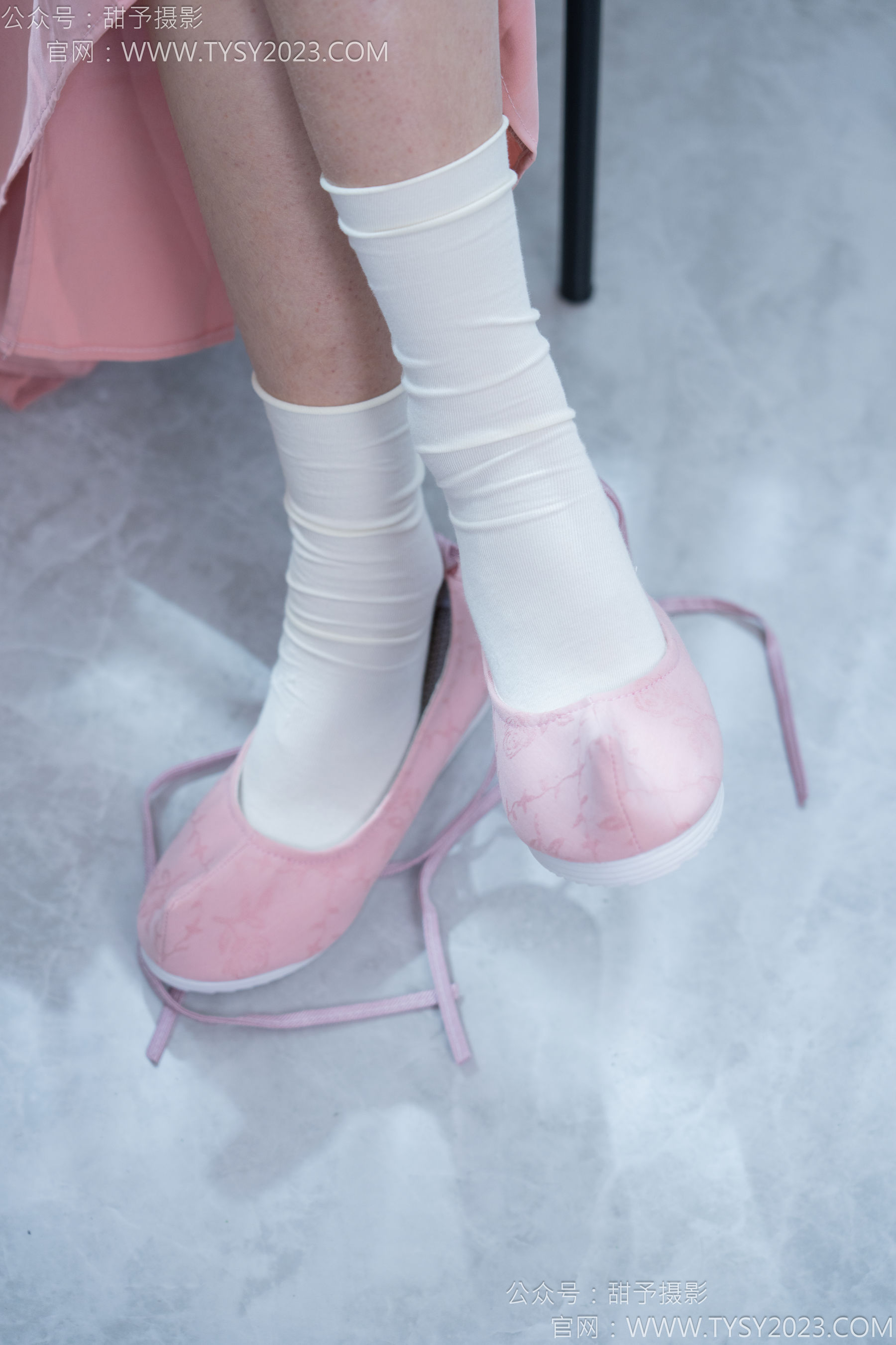 甜予摄影 No.183 知知 - 布鞋、白棉袜、裸足/(148P)