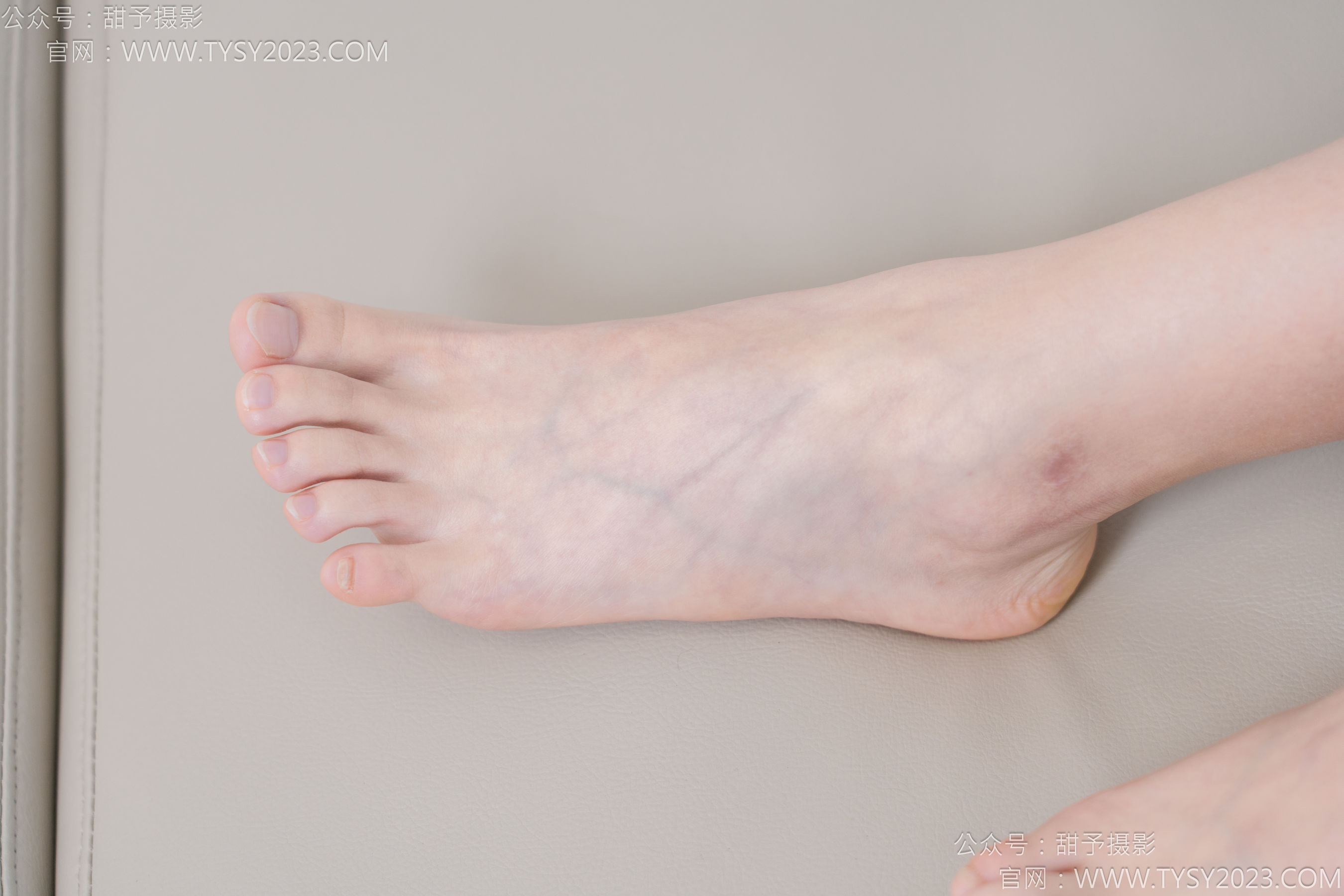 甜予摄影 No.165 贝壳 - 板鞋、白棉袜、裸足/(130P)