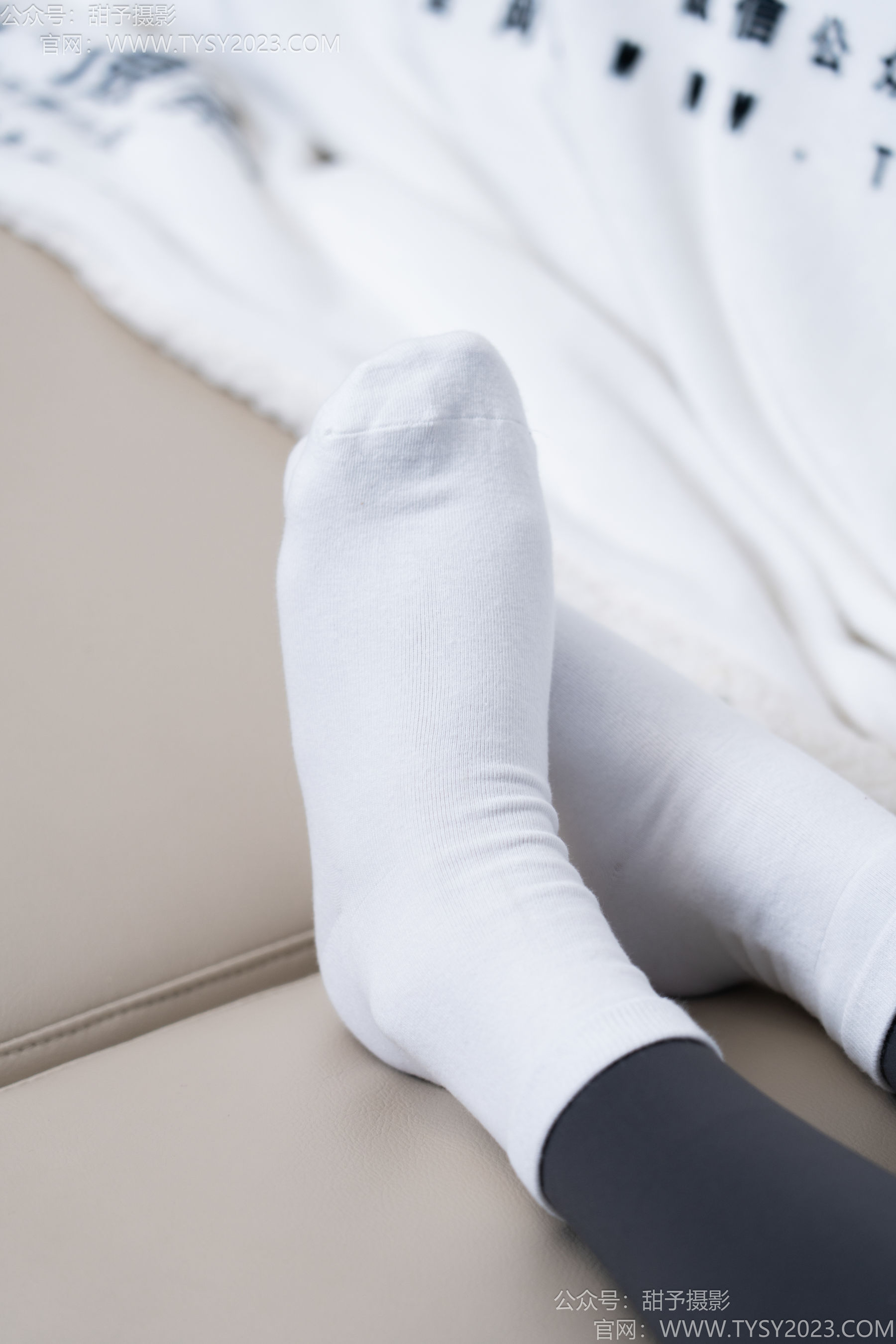 甜予摄影 No.192 澜澜 - 高跟鞋、白棉袜、裸足/(134P)