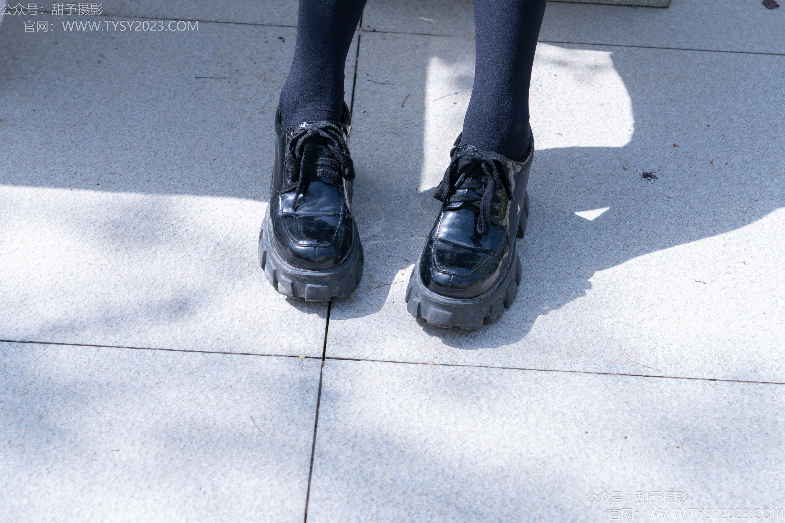 甜予摄影 No.193 小甜桃 - 皮鞋、大腿袜、裸足/(129P)