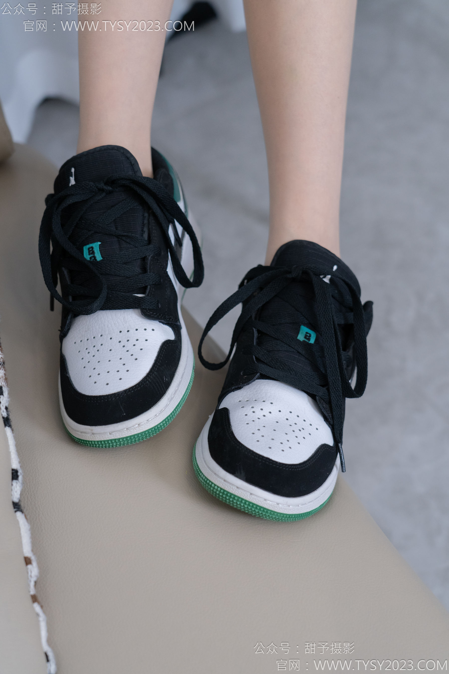 甜予摄影 No.176 珞珞 - 板鞋、薄肉丝/(134P)