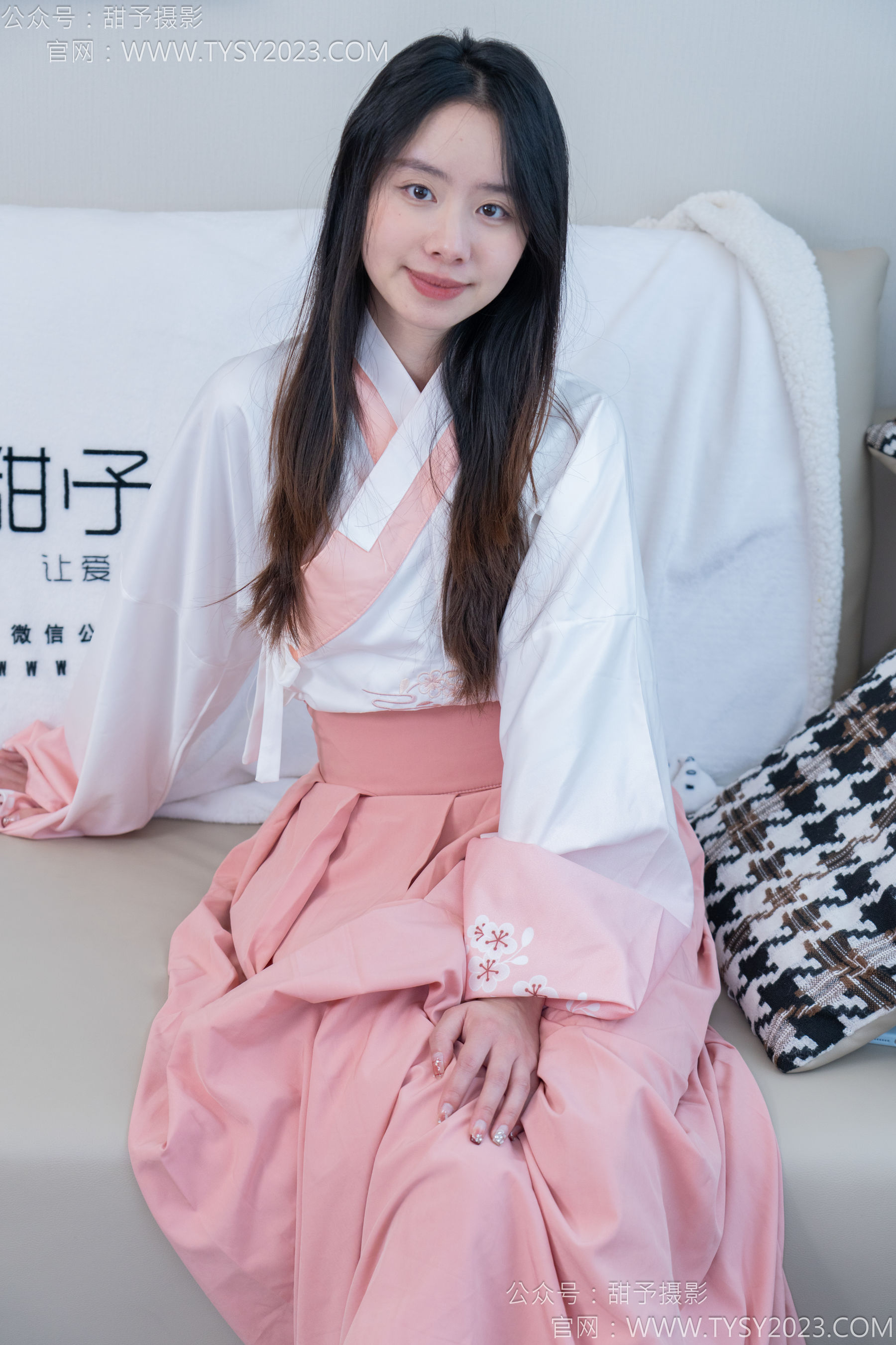 甜予摄影 No.183 知知 - 布鞋、白棉袜、裸足/(148P)