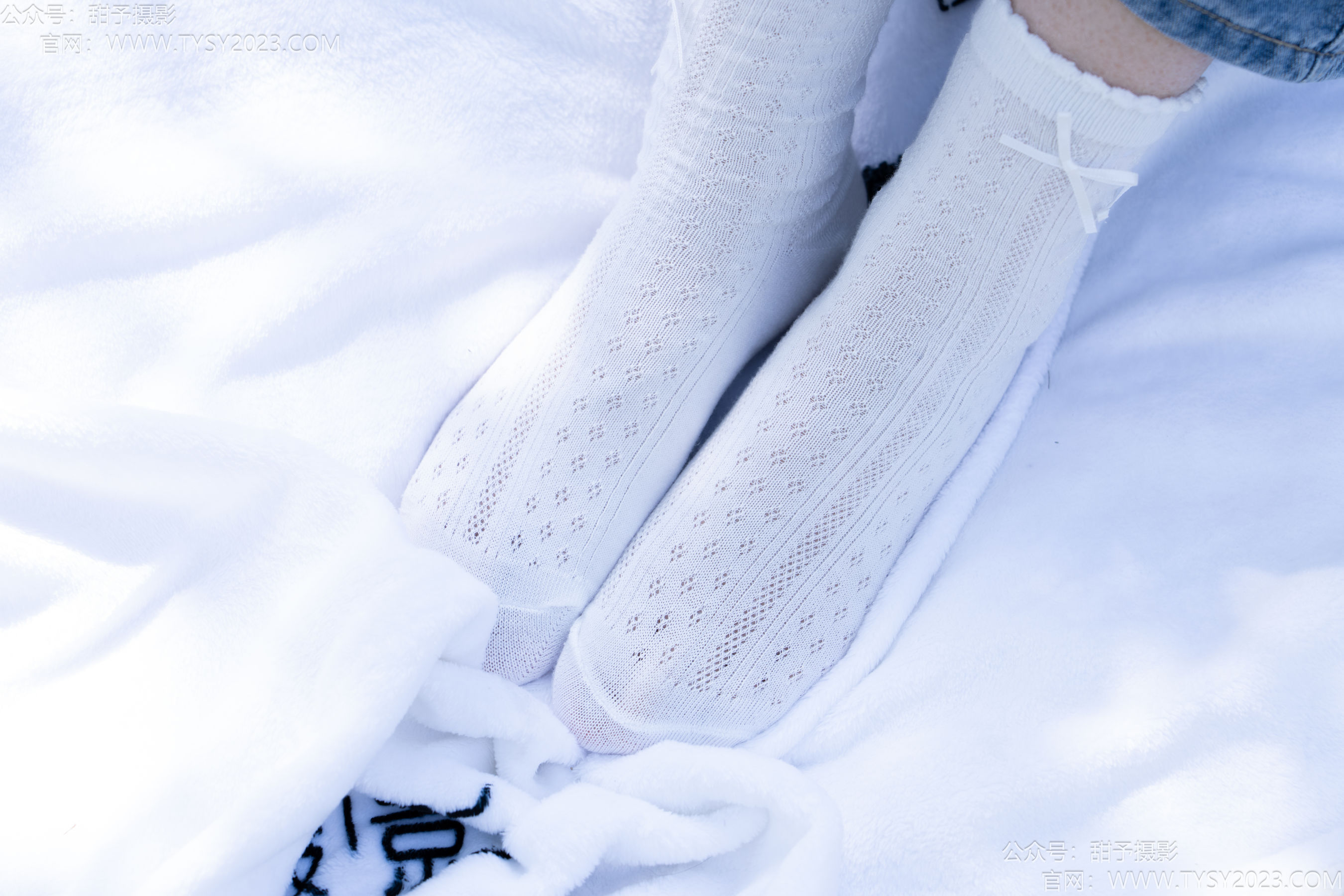 甜予摄影 No.194 小橙子 - 板鞋、白棉袜、裸足/(130P)