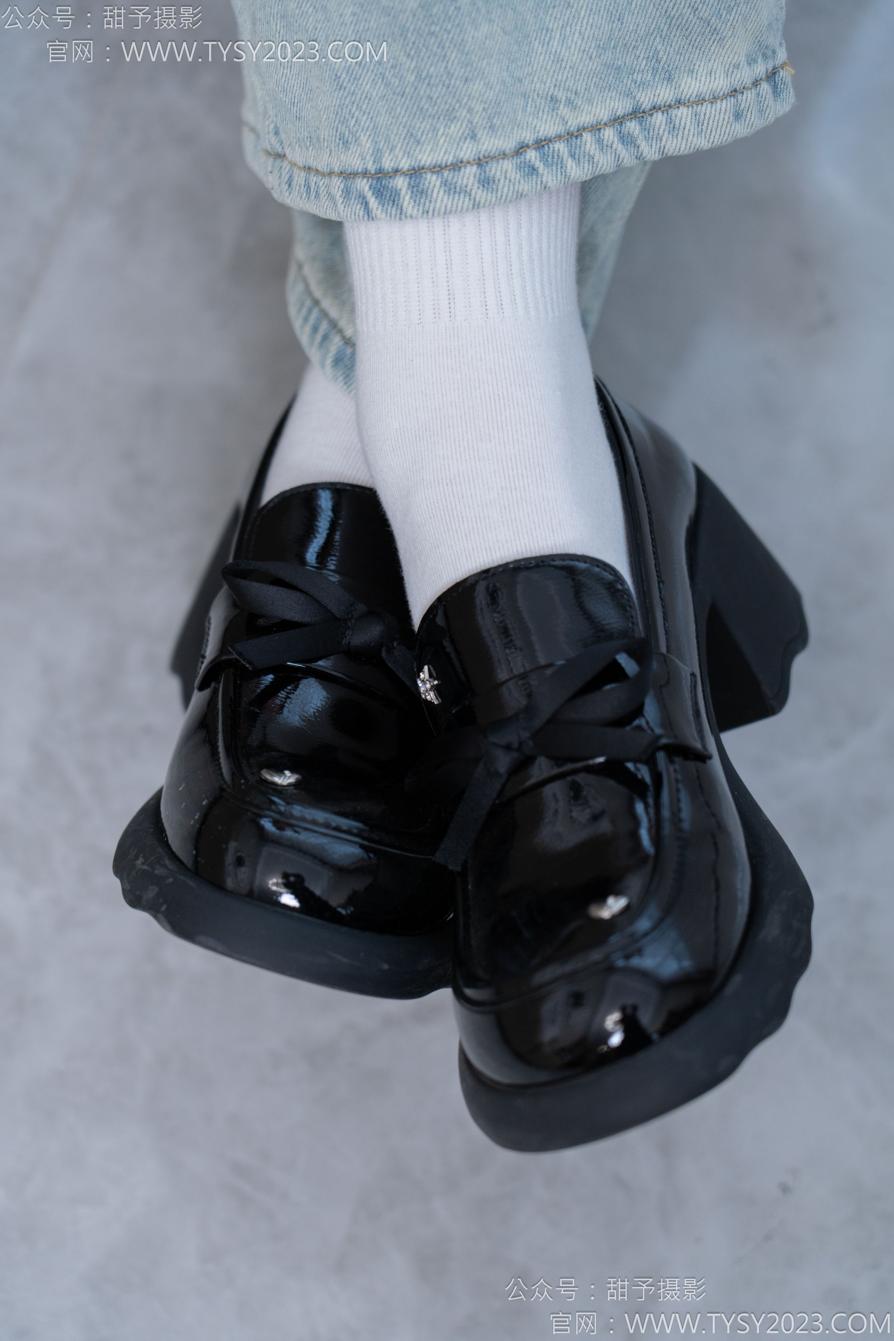 甜予摄影 No.162 知知 - 皮鞋、白棉袜、裸足/(125P)