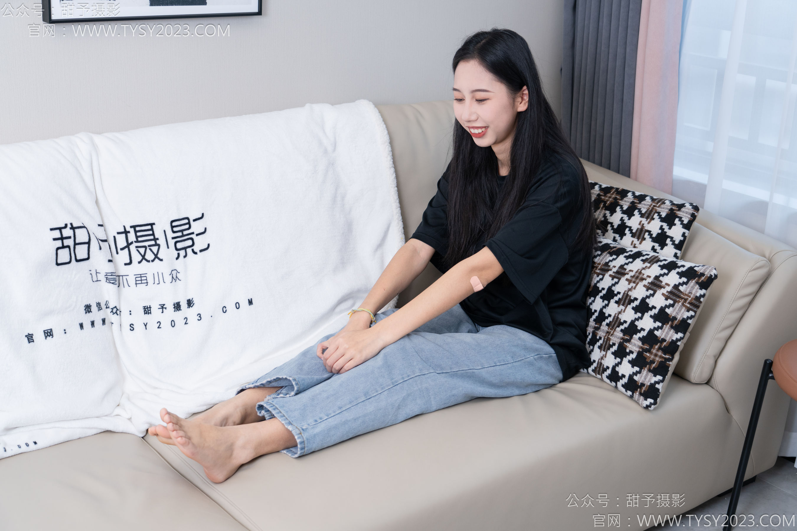 甜予摄影 No.163 娃娃 - 板鞋、白棉袜、裸足/(130P)