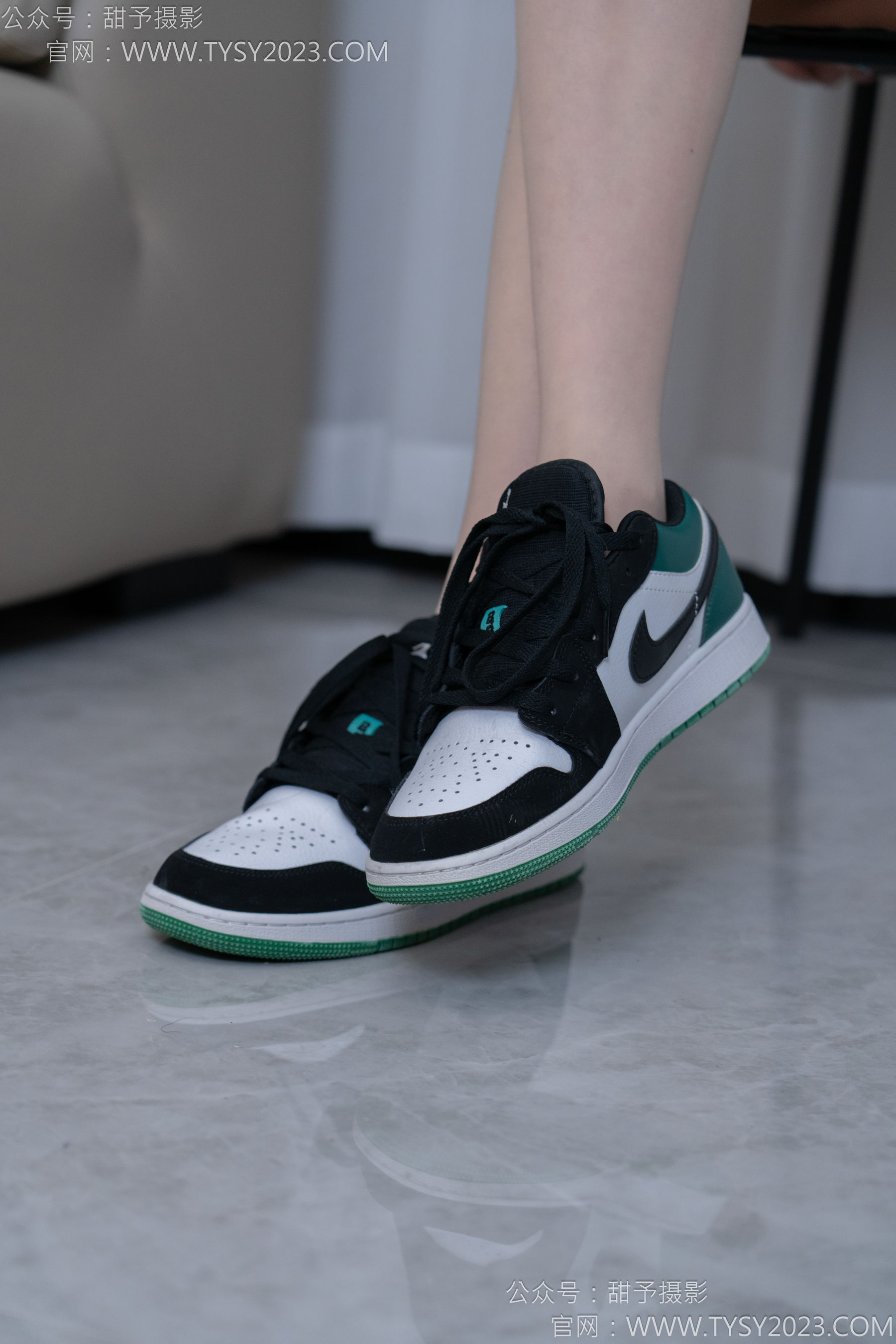 甜予摄影 No.176 珞珞 - 板鞋、薄肉丝/(134P)