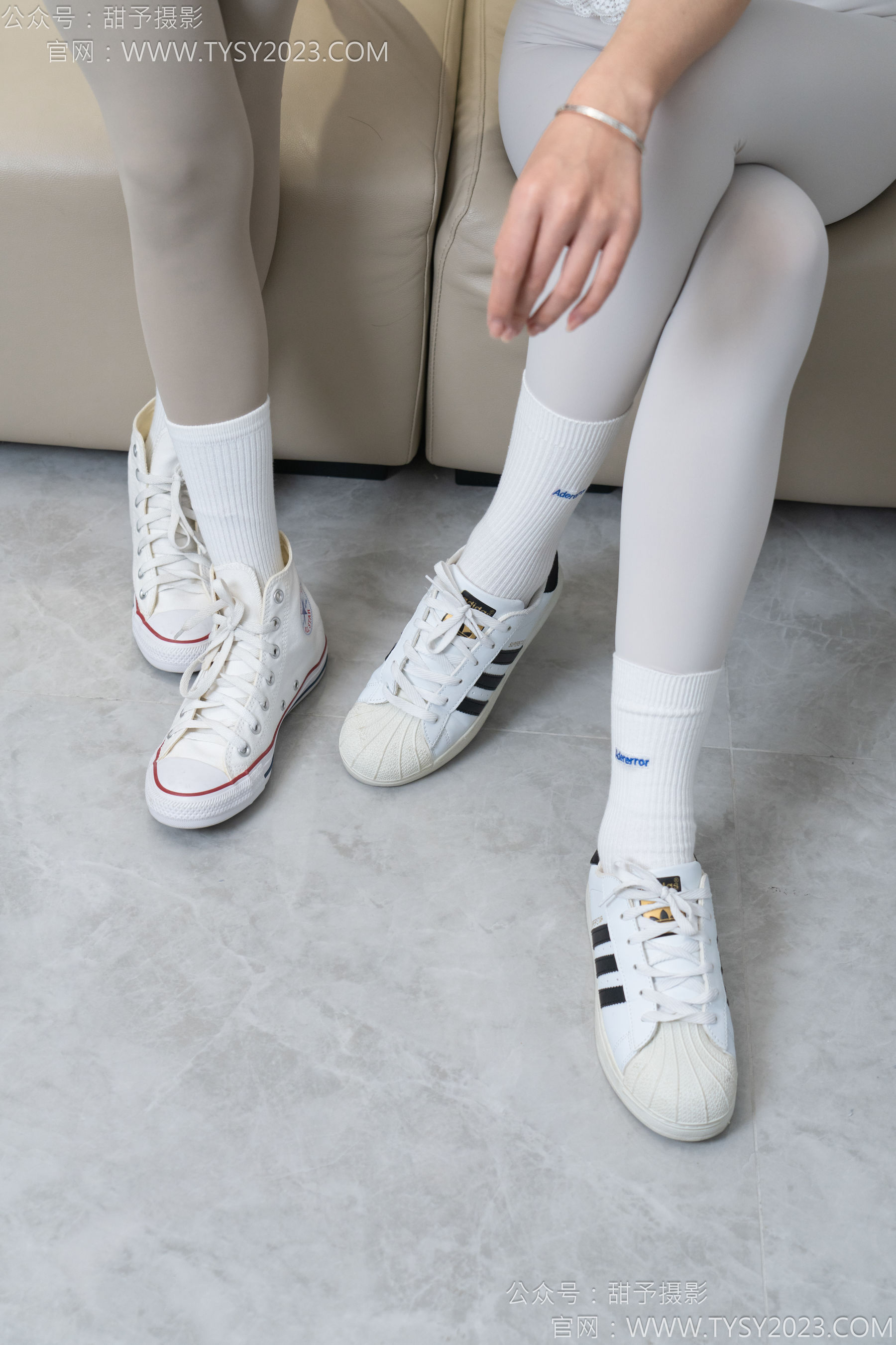 甜予摄影 No.157 澜澜&咖啡豆 - 帆布鞋、板鞋、白棉袜、薄黑丝、薄肉丝/(144P)