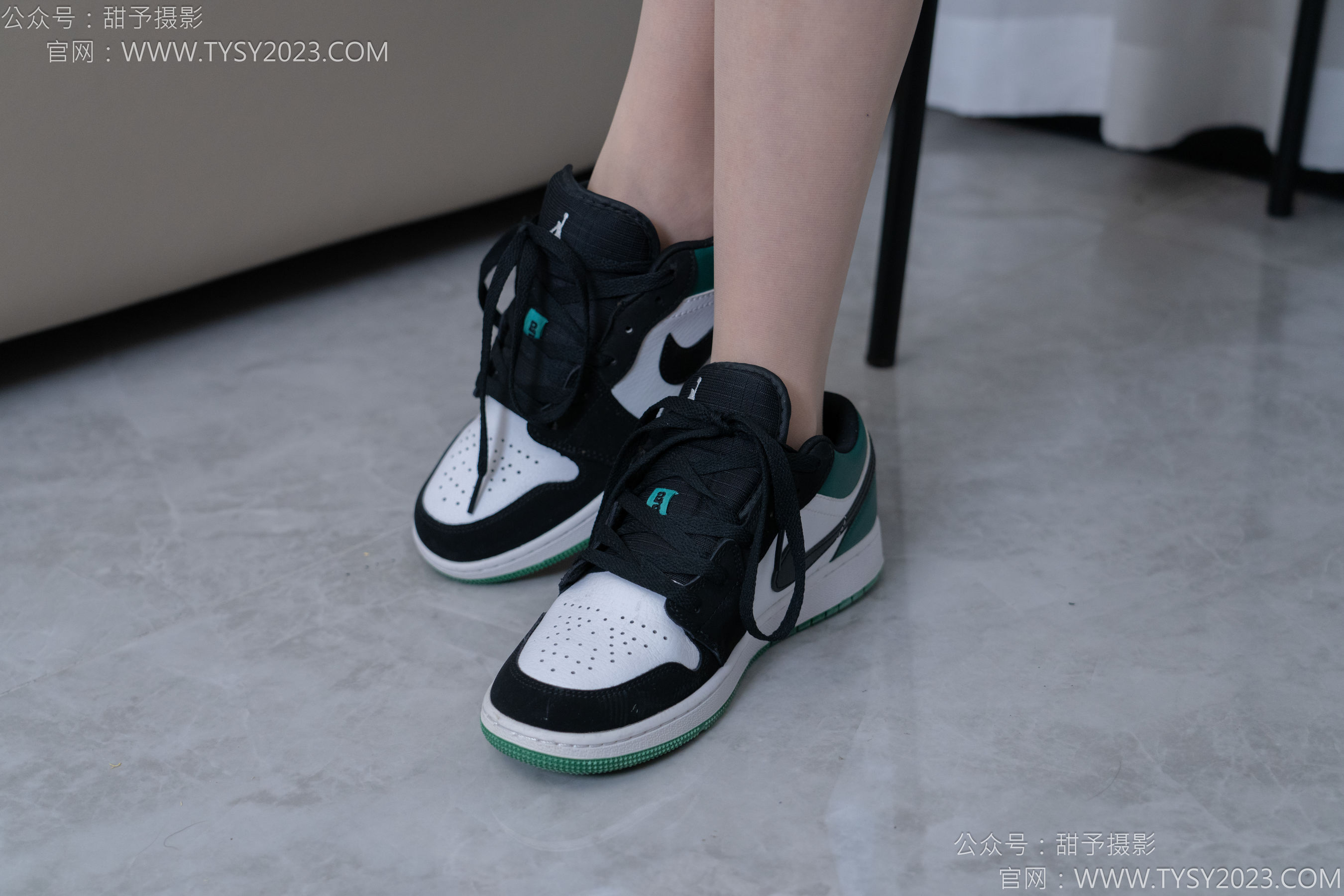 甜予摄影 No.176 珞珞 - 板鞋、薄肉丝/(134P)