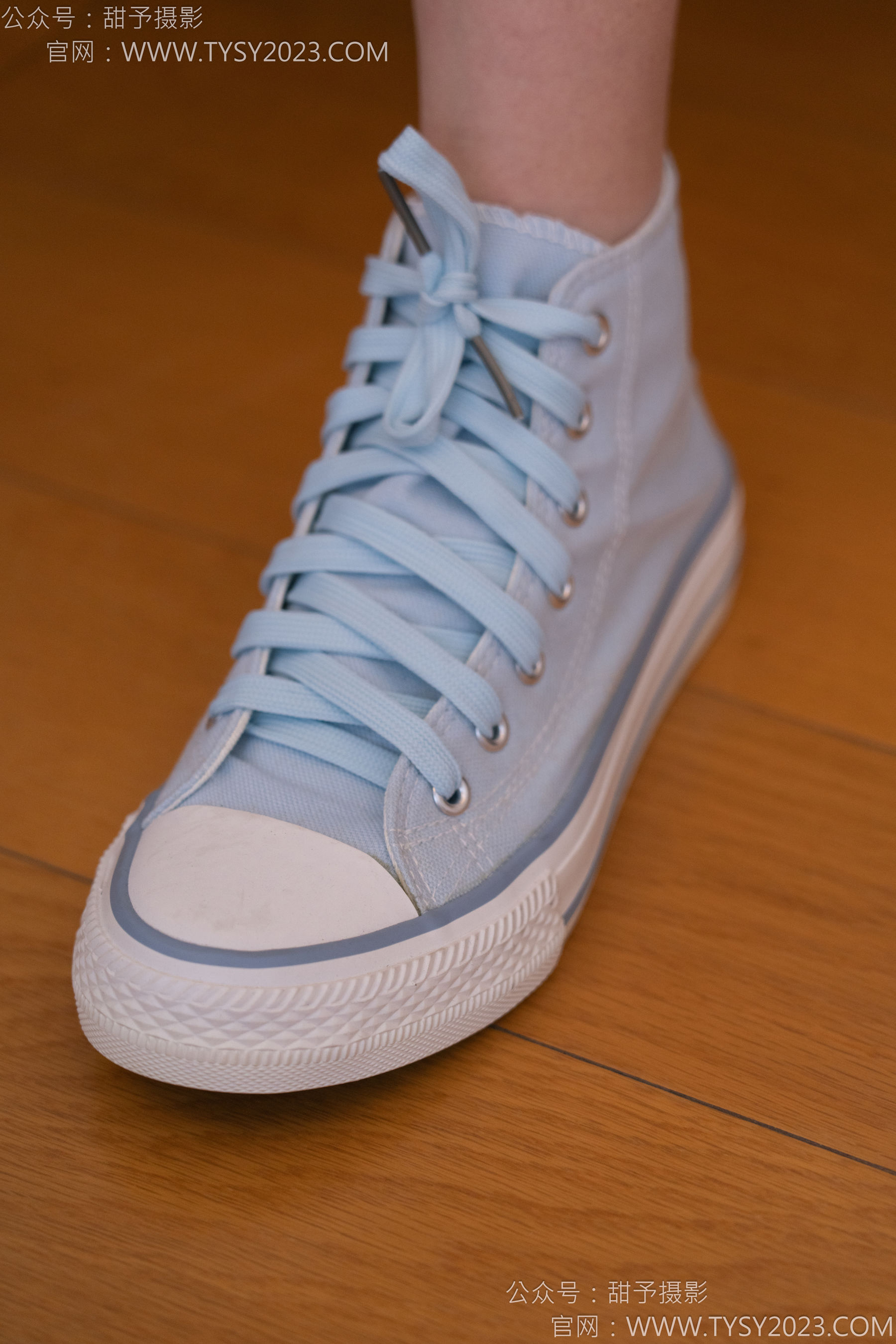 甜予摄影 No.171 璇璇 - 帆布鞋、白棉袜、抖腿剧情/(151P)