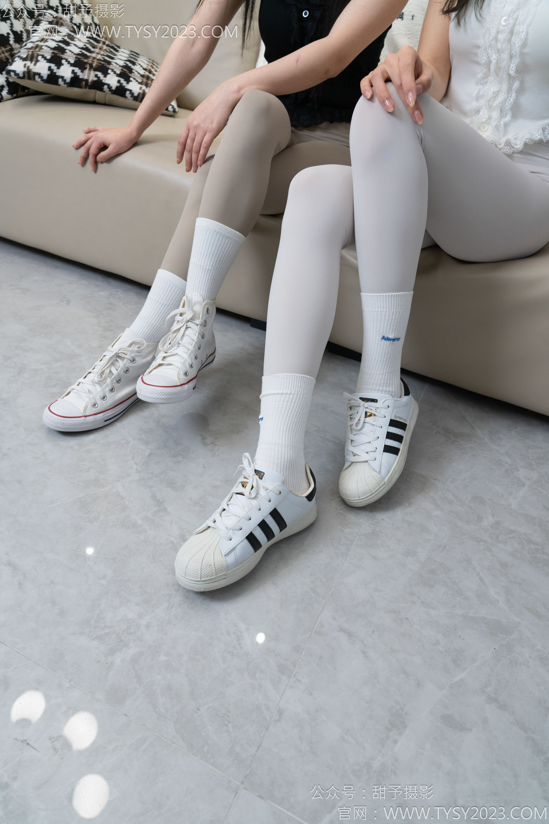 甜予摄影 No.157 澜澜&咖啡豆 - 帆布鞋、板鞋、白棉袜、薄黑丝、薄肉丝/(144P)