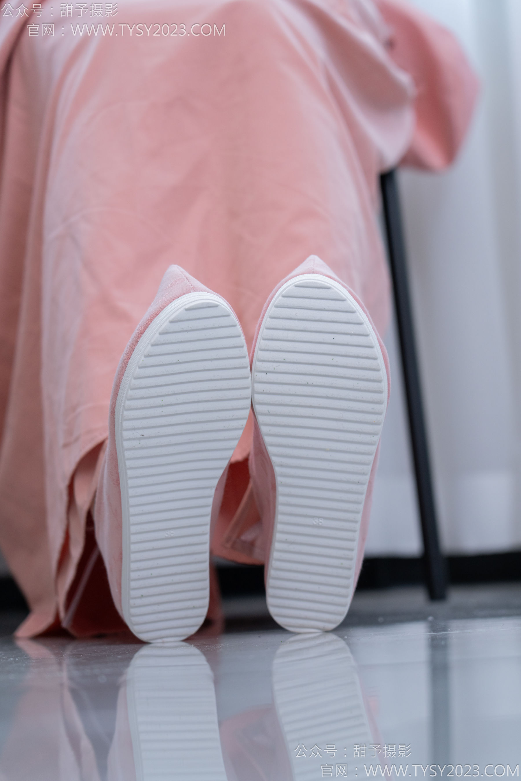 甜予摄影 No.183 知知 - 布鞋、白棉袜、裸足/(148P)
