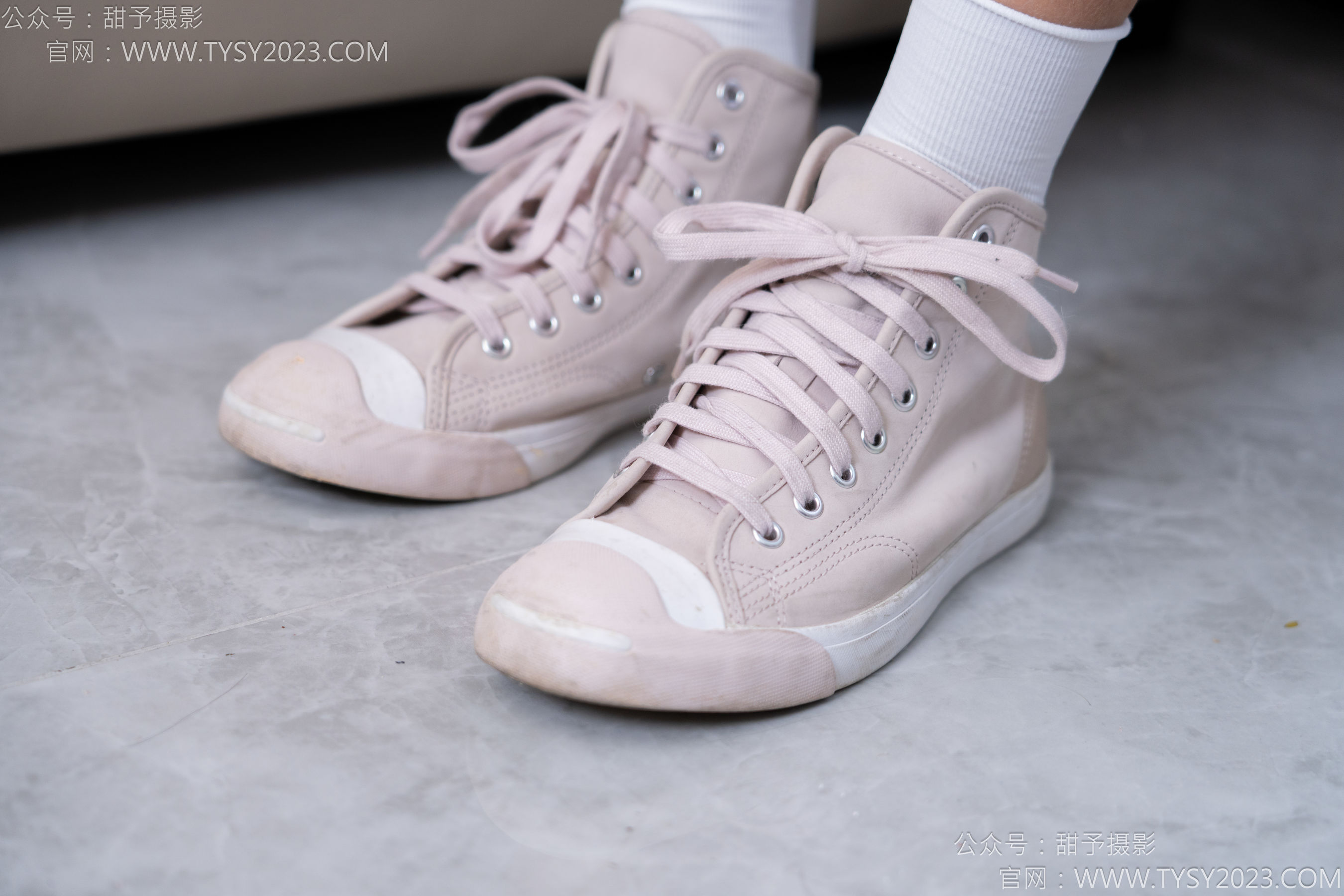 甜予摄影 No.186 娃娃 - 帆布鞋、白棉袜、裸足/(129P)