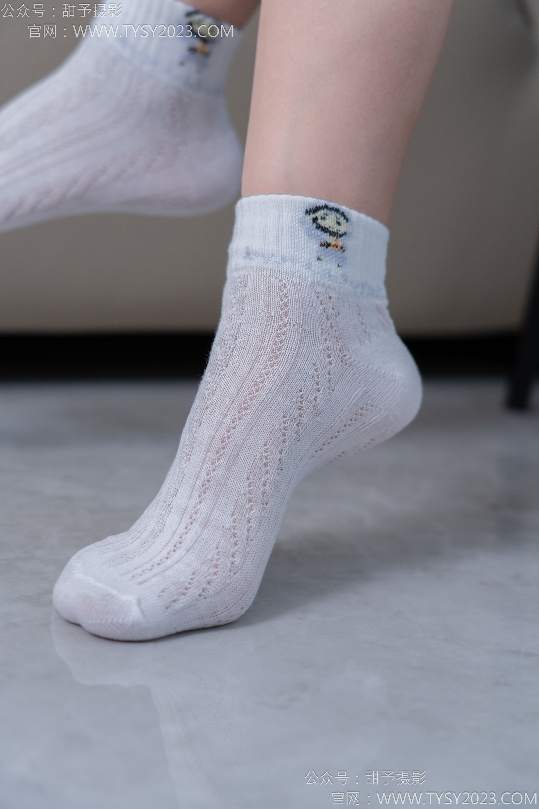 甜予摄影 No.165 贝壳 - 板鞋、白棉袜、裸足/(130P)