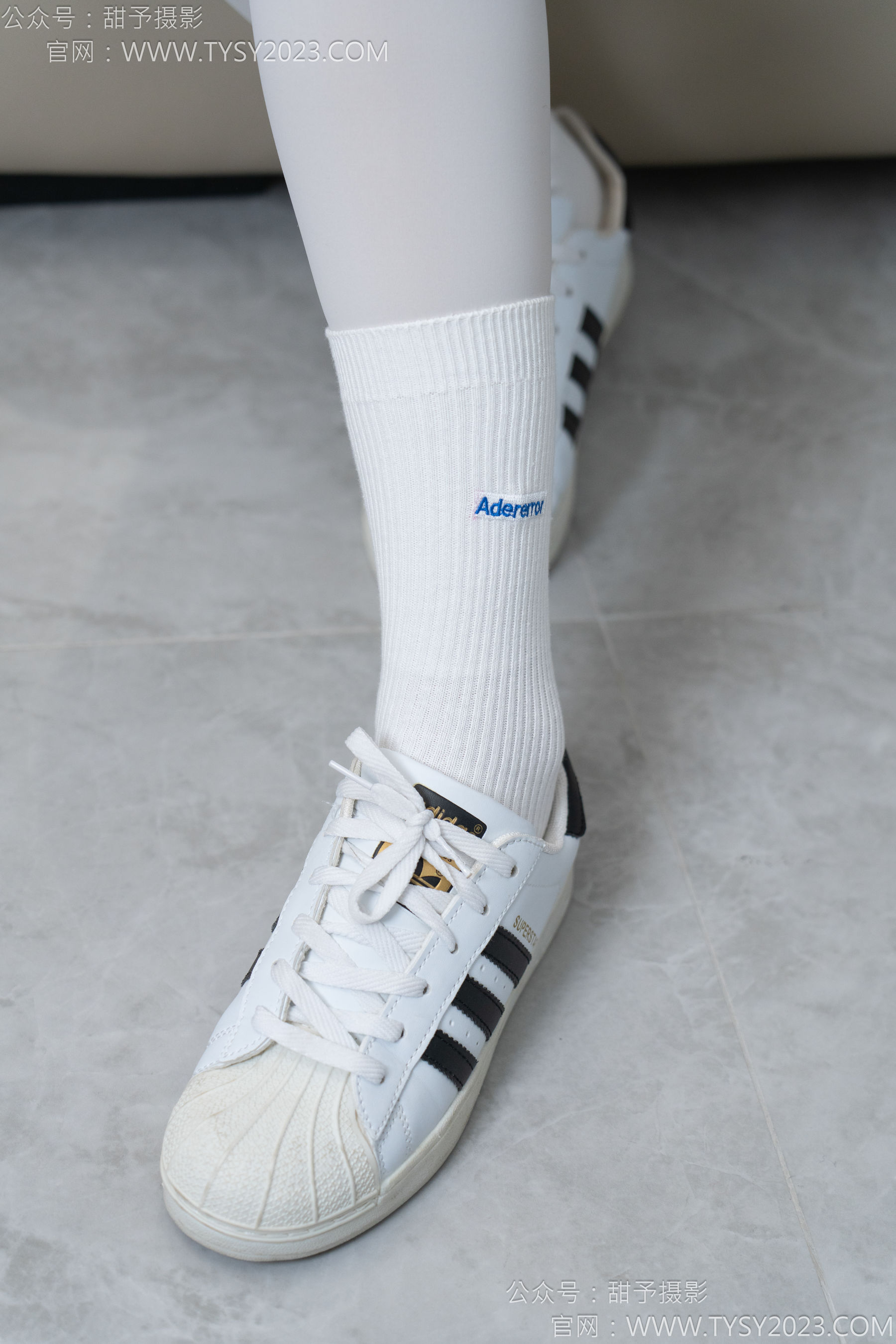 甜予摄影 No.157 澜澜&咖啡豆 - 帆布鞋、板鞋、白棉袜、薄黑丝、薄肉丝/(144P)