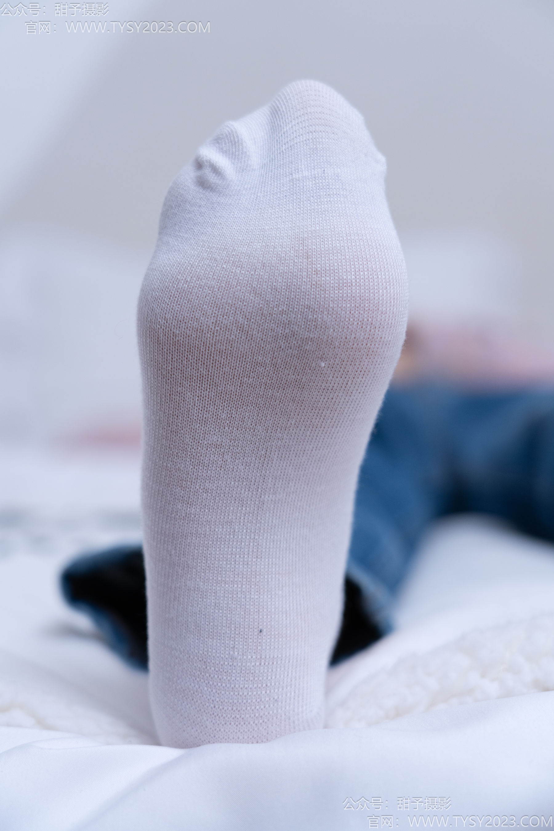 甜予摄影 No.189 璇璇 - 帆布鞋、裸足、抖腿剧情/(134P)