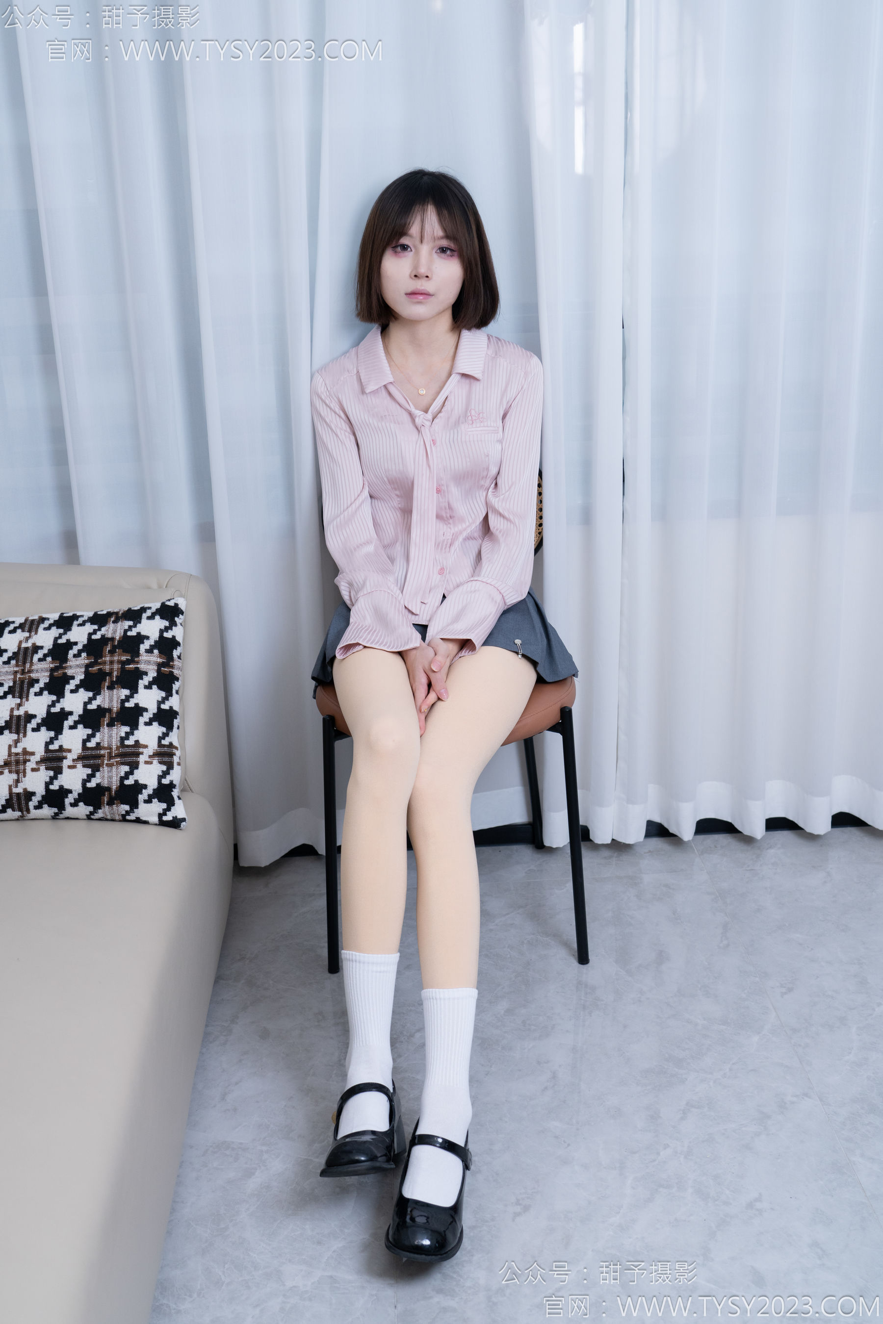 甜予摄影 No.185 珞珞 - 皮鞋、白棉袜、厚肉丝/(130P)