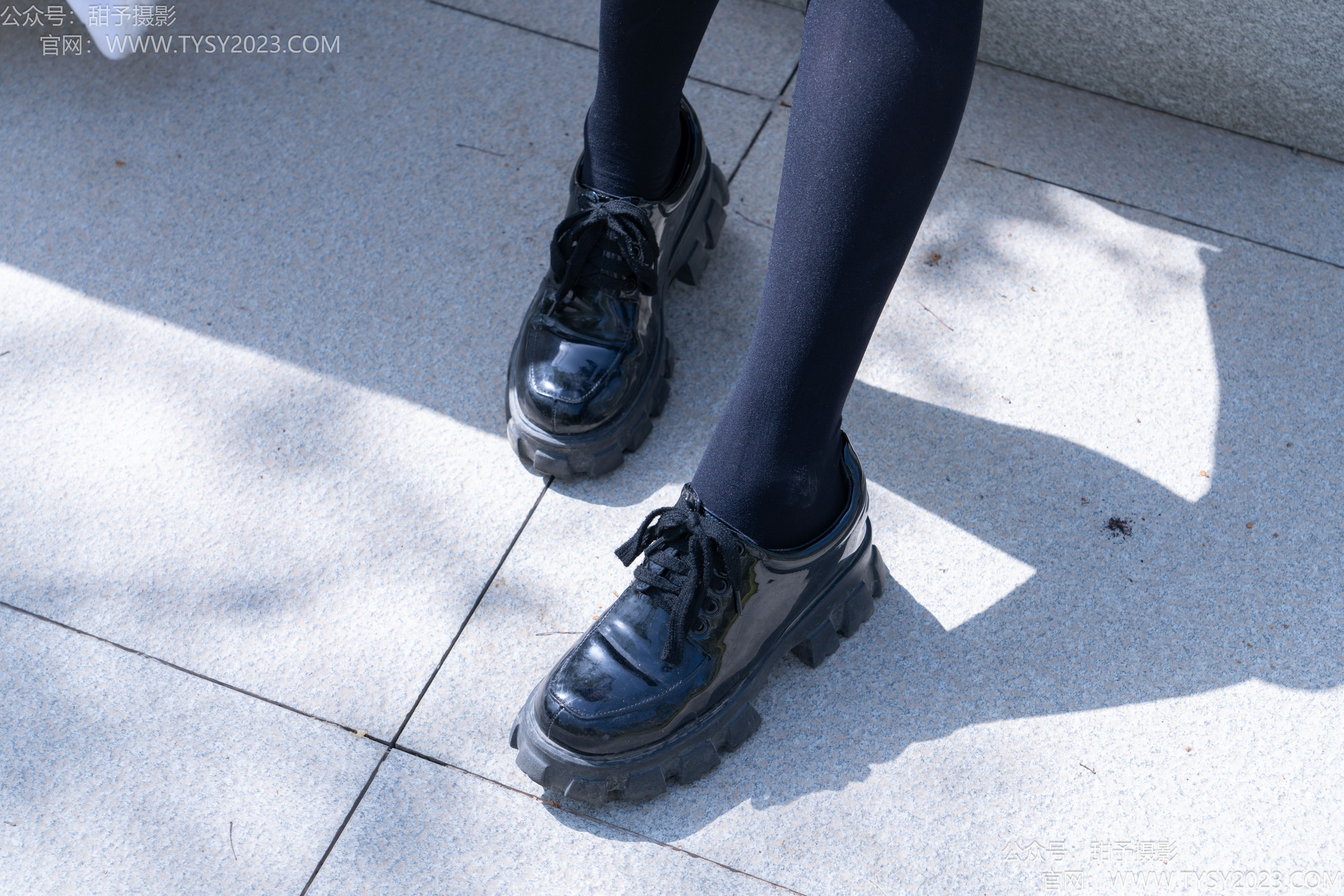 甜予摄影 No.193 小甜桃 - 皮鞋、大腿袜、裸足/(129P)