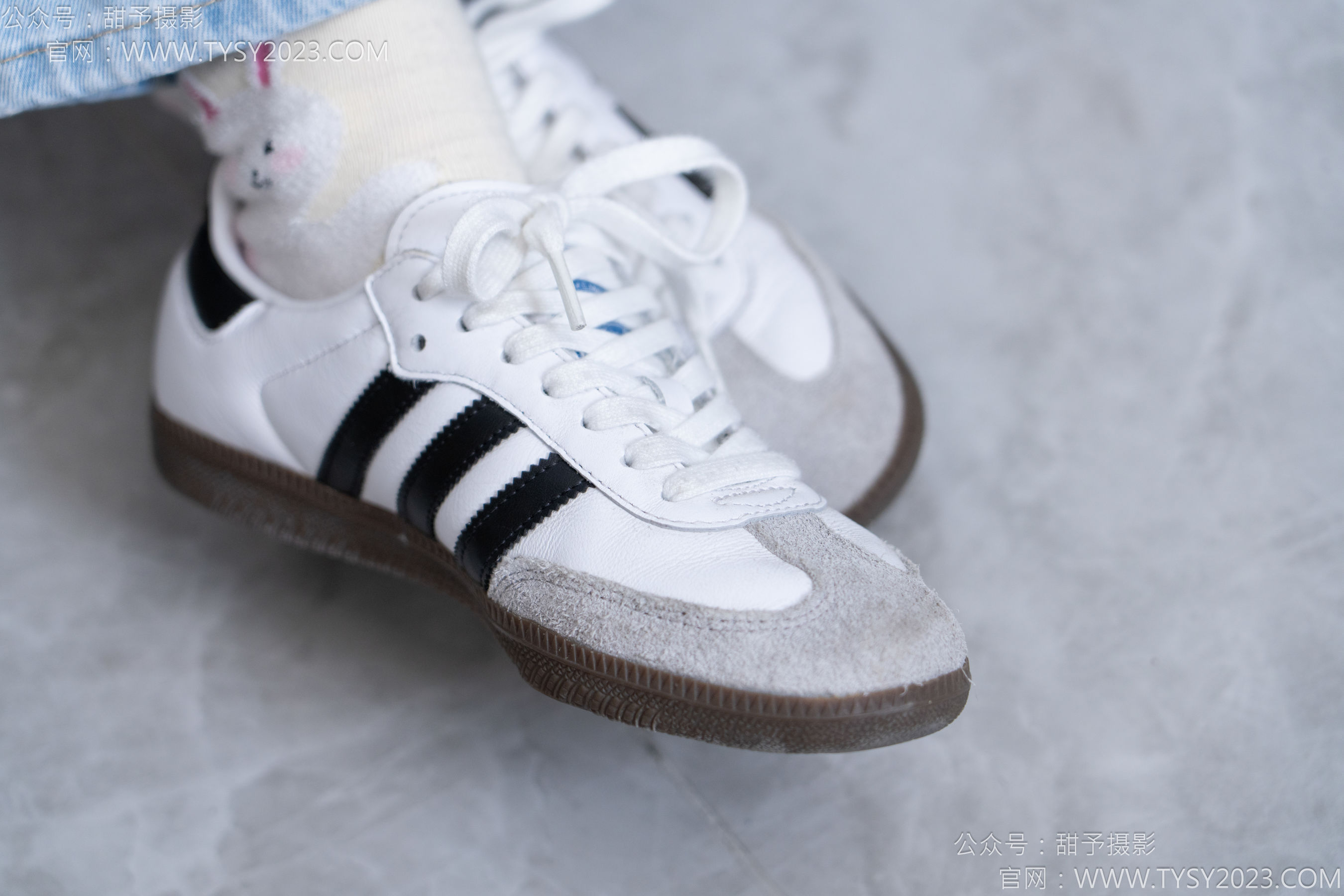 甜予摄影 No.160 番茄 - 板鞋、印花棉袜、裸足/(125P)