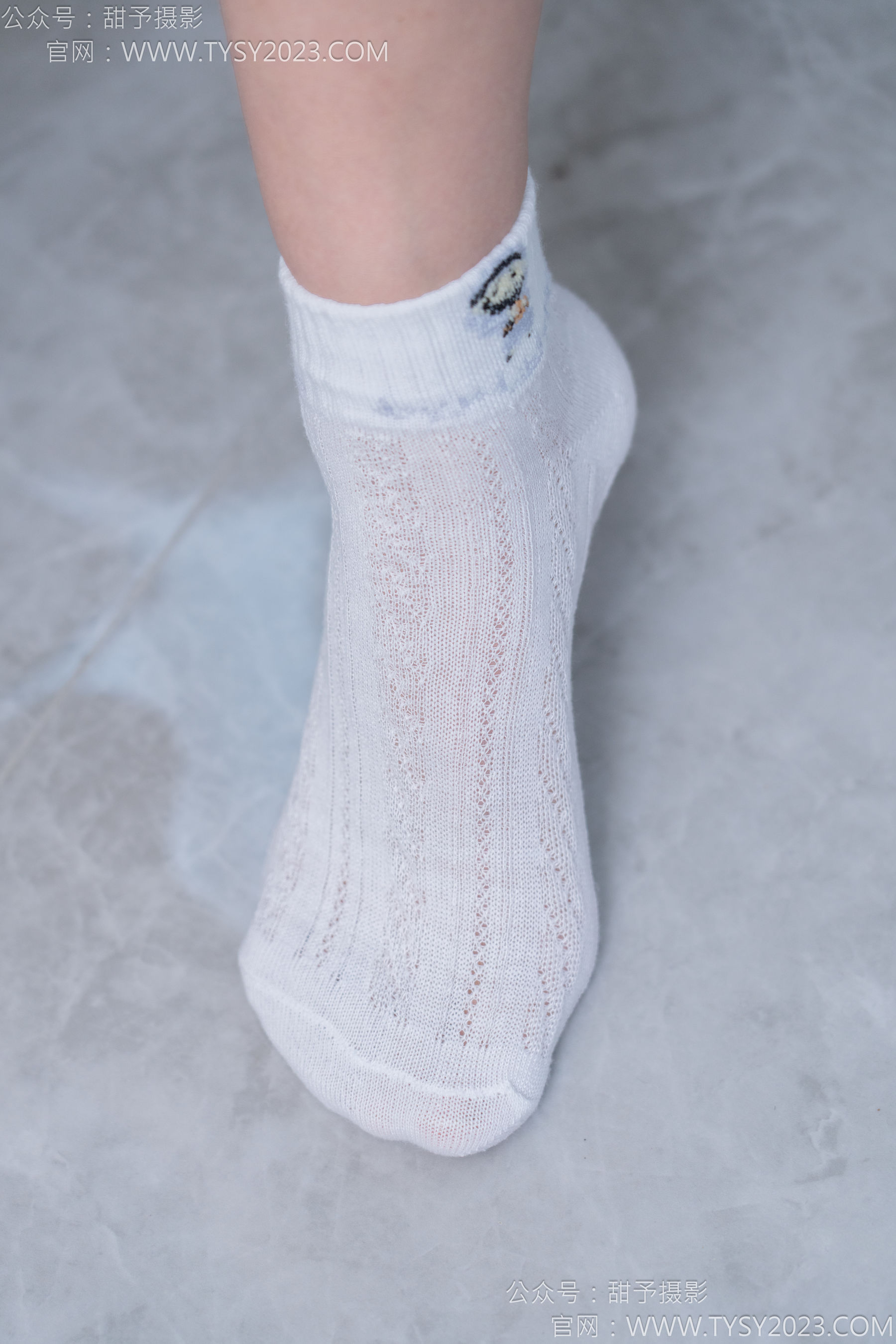 甜予摄影 No.165 贝壳 - 板鞋、白棉袜、裸足/(130P)
