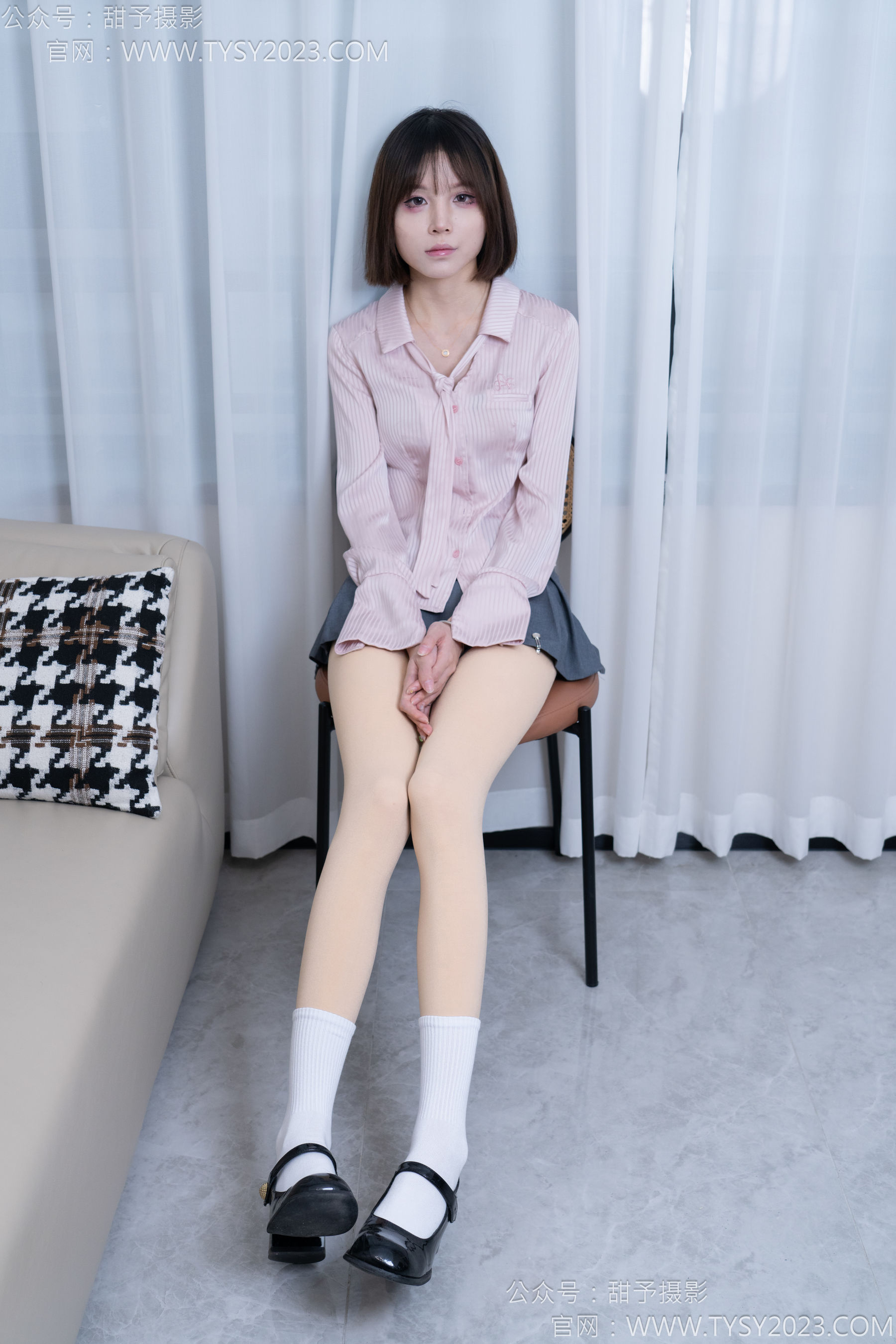 甜予摄影 No.185 珞珞 - 皮鞋、白棉袜、厚肉丝/(130P)