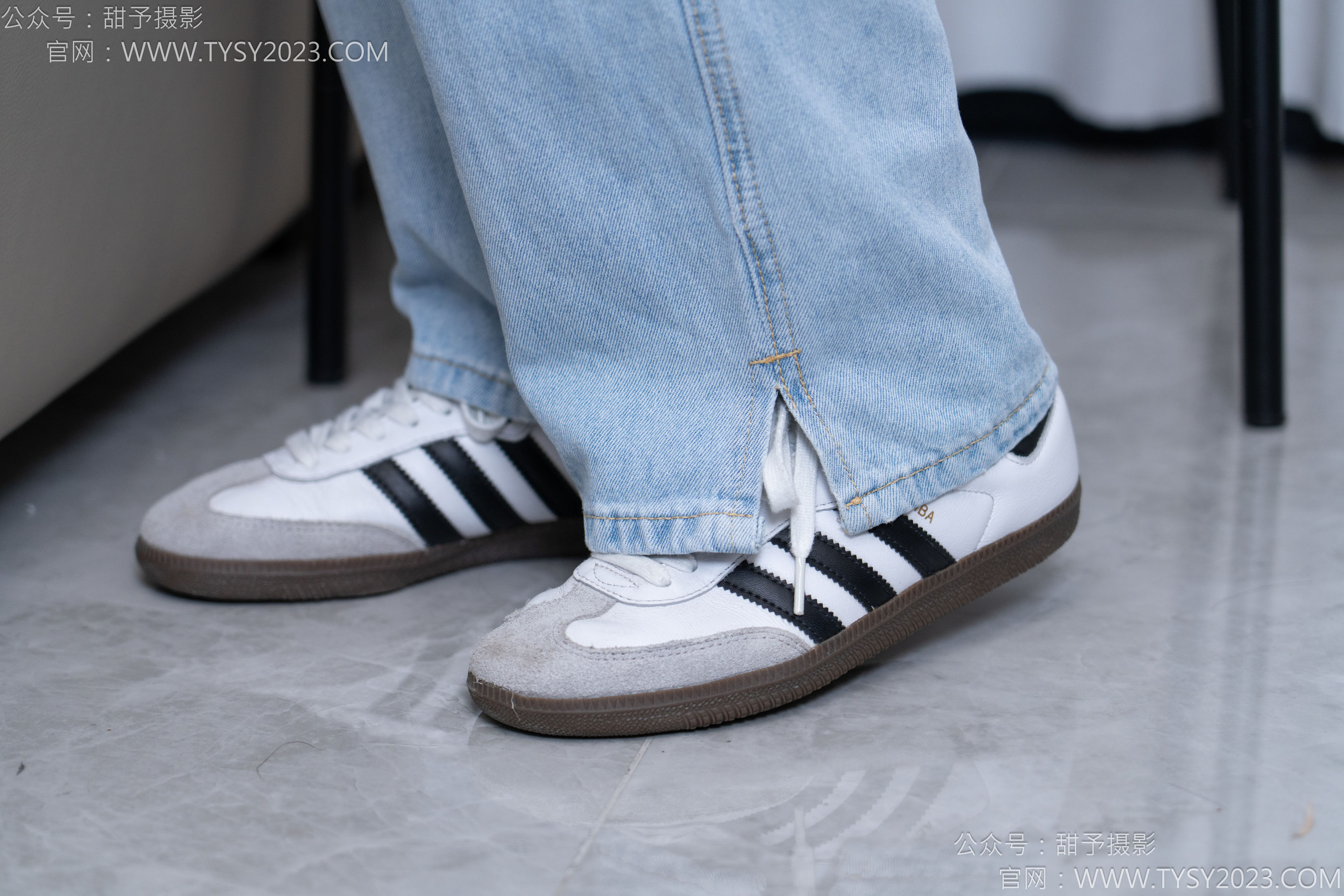 甜予摄影 No.160 番茄 - 板鞋、印花棉袜、裸足/(125P)