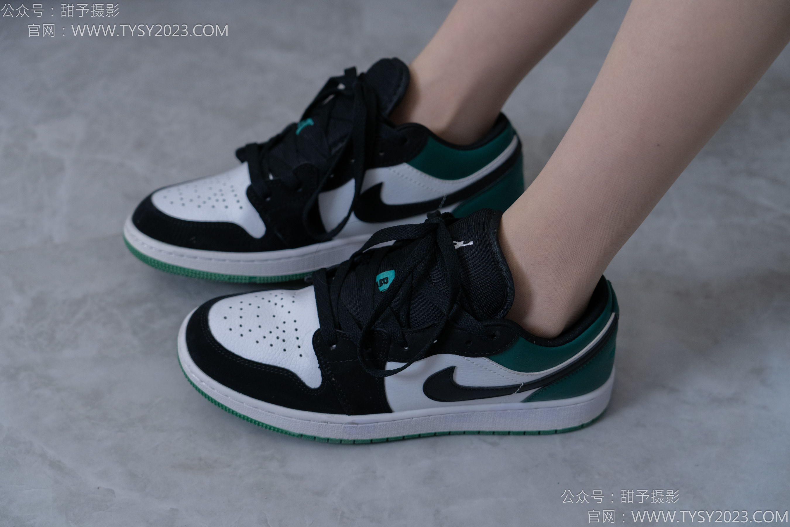 甜予摄影 No.176 珞珞 - 板鞋、薄肉丝/(134P)