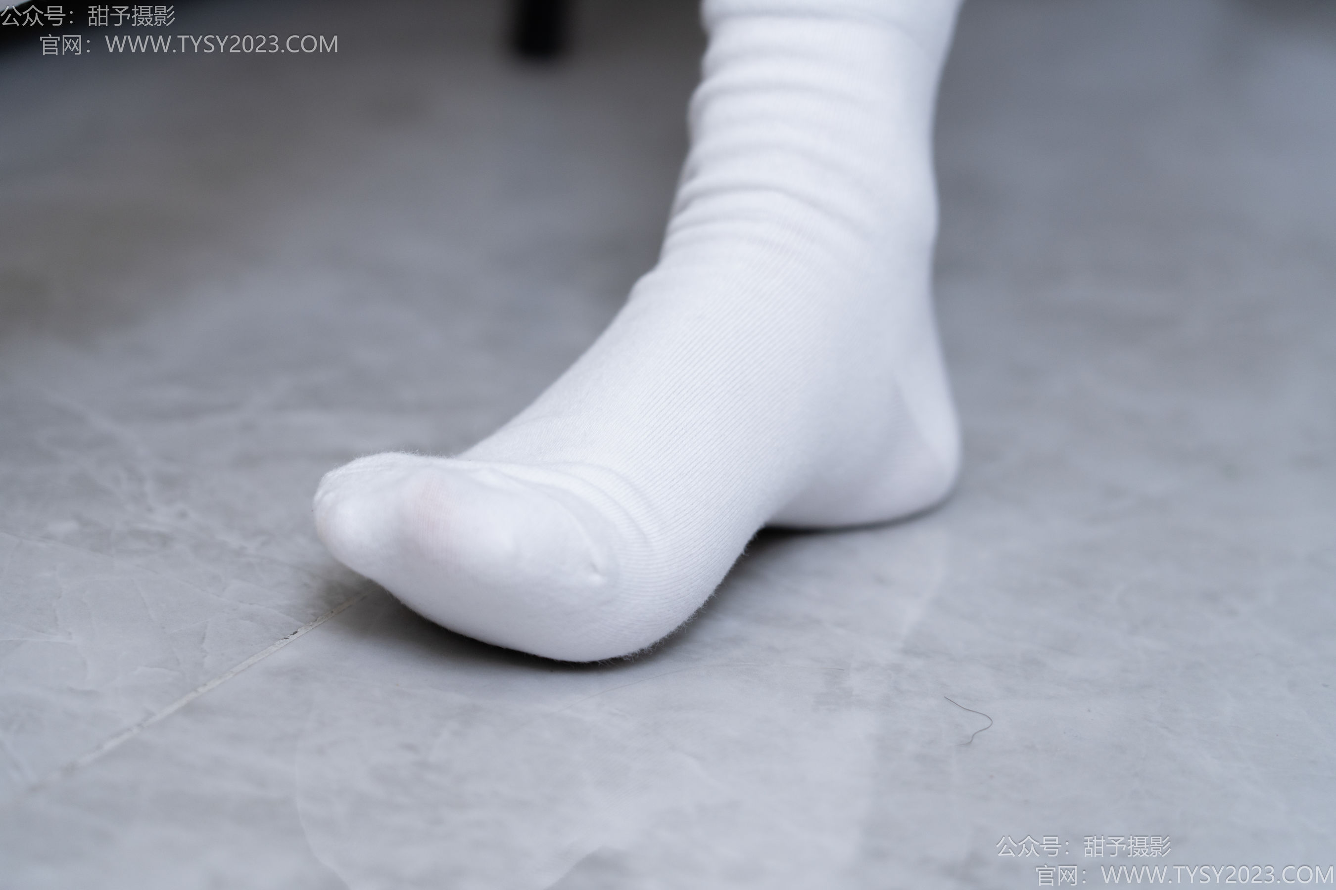 甜予摄影 No.192 澜澜 - 高跟鞋、白棉袜、裸足/(134P)