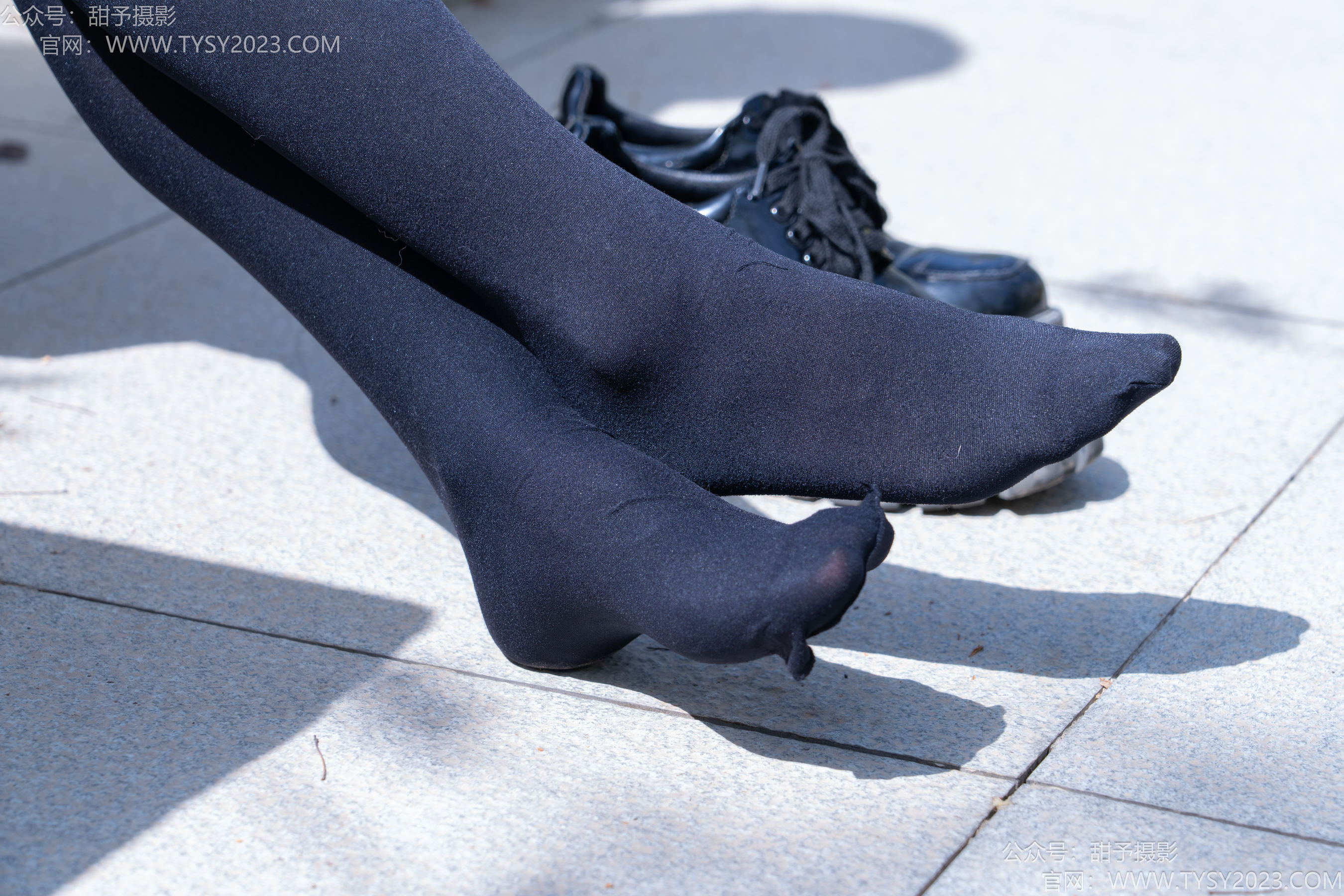 甜予摄影 No.193 小甜桃 - 皮鞋、大腿袜、裸足/(129P)