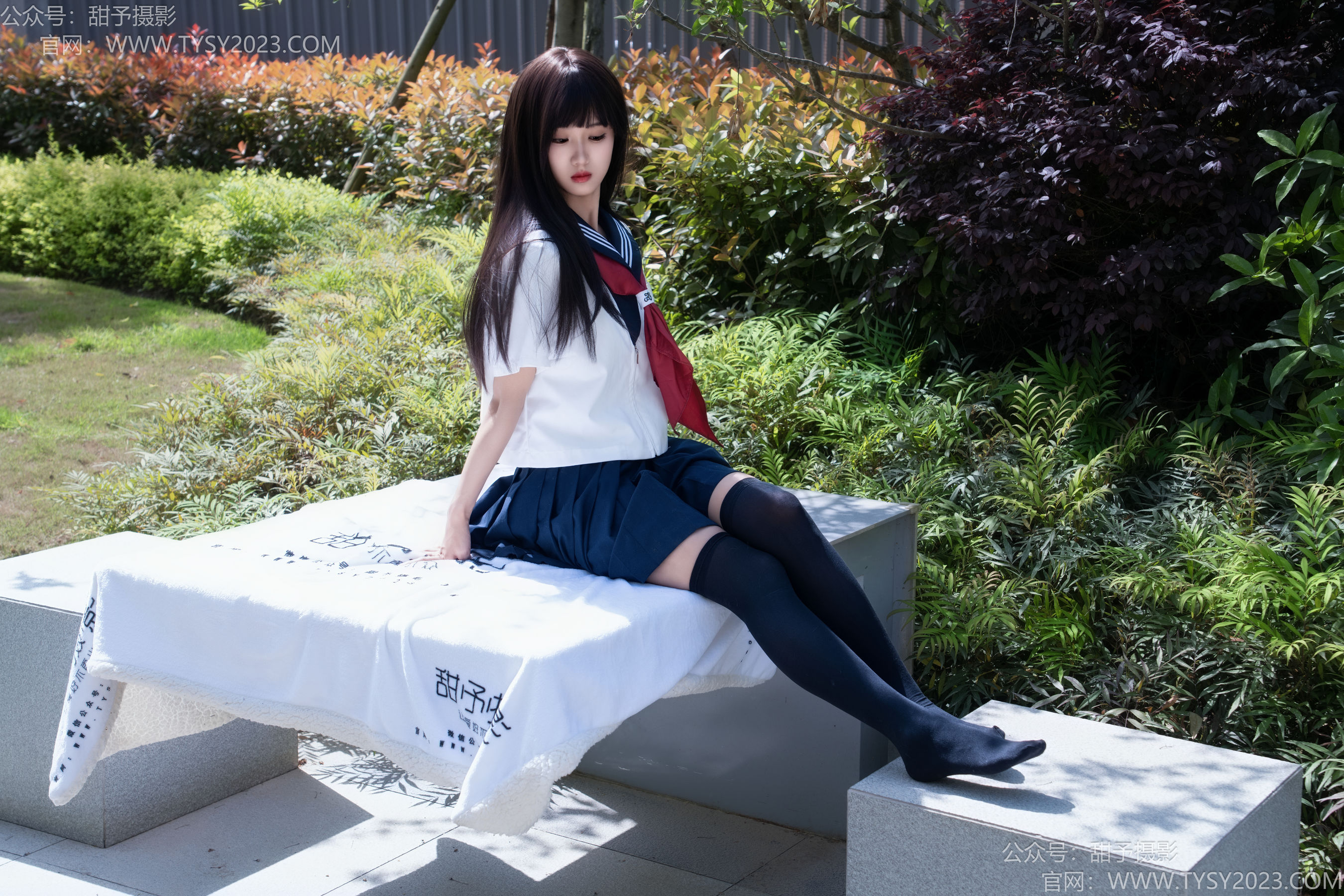 甜予摄影 No.193 小甜桃 - 皮鞋、大腿袜、裸足/(129P)