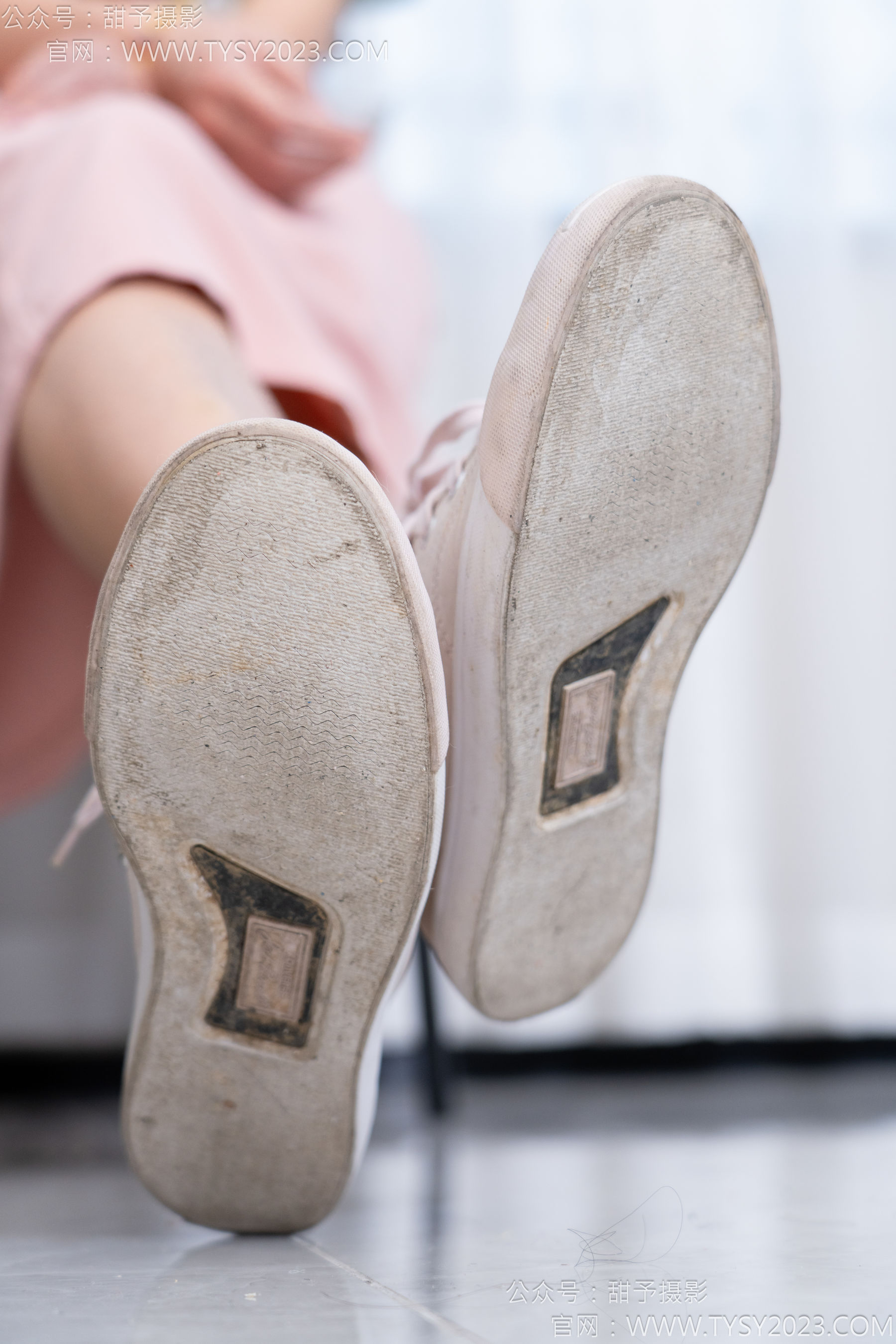 甜予摄影 No.186 娃娃 - 帆布鞋、白棉袜、裸足/(129P)