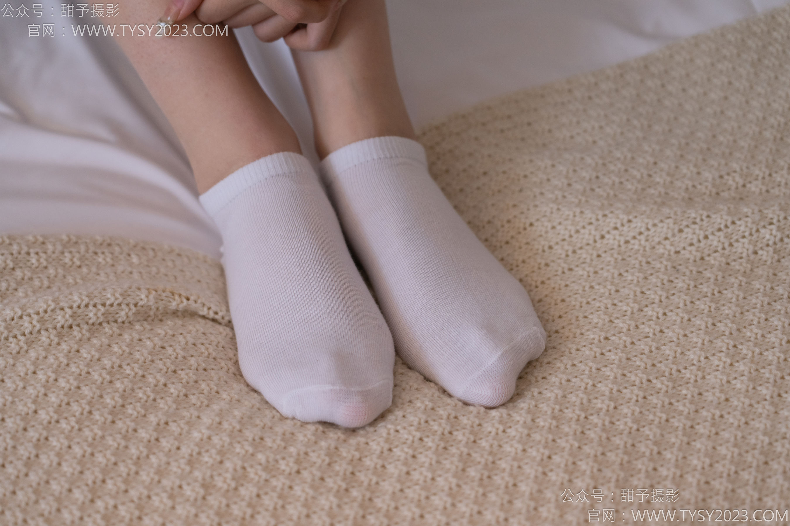 甜予摄影 No.171 璇璇 - 帆布鞋、白棉袜、抖腿剧情/(151P)