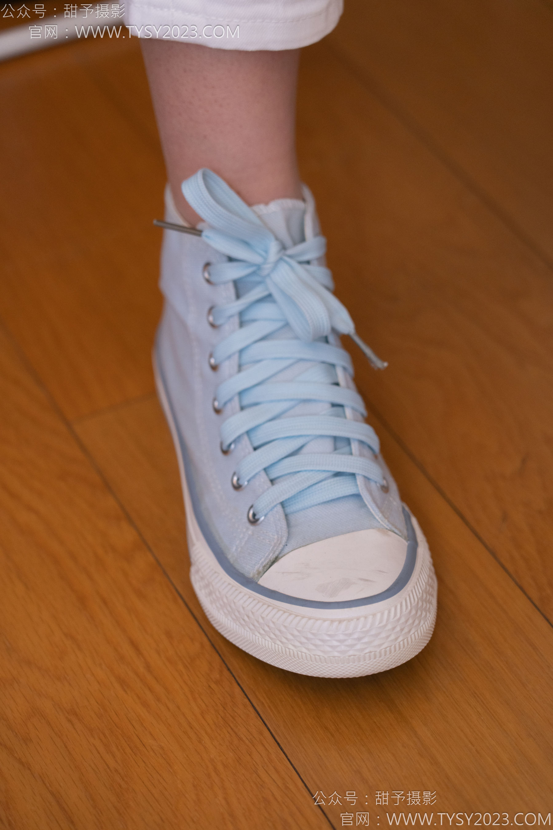 甜予摄影 No.171 璇璇 - 帆布鞋、白棉袜、抖腿剧情/(151P)