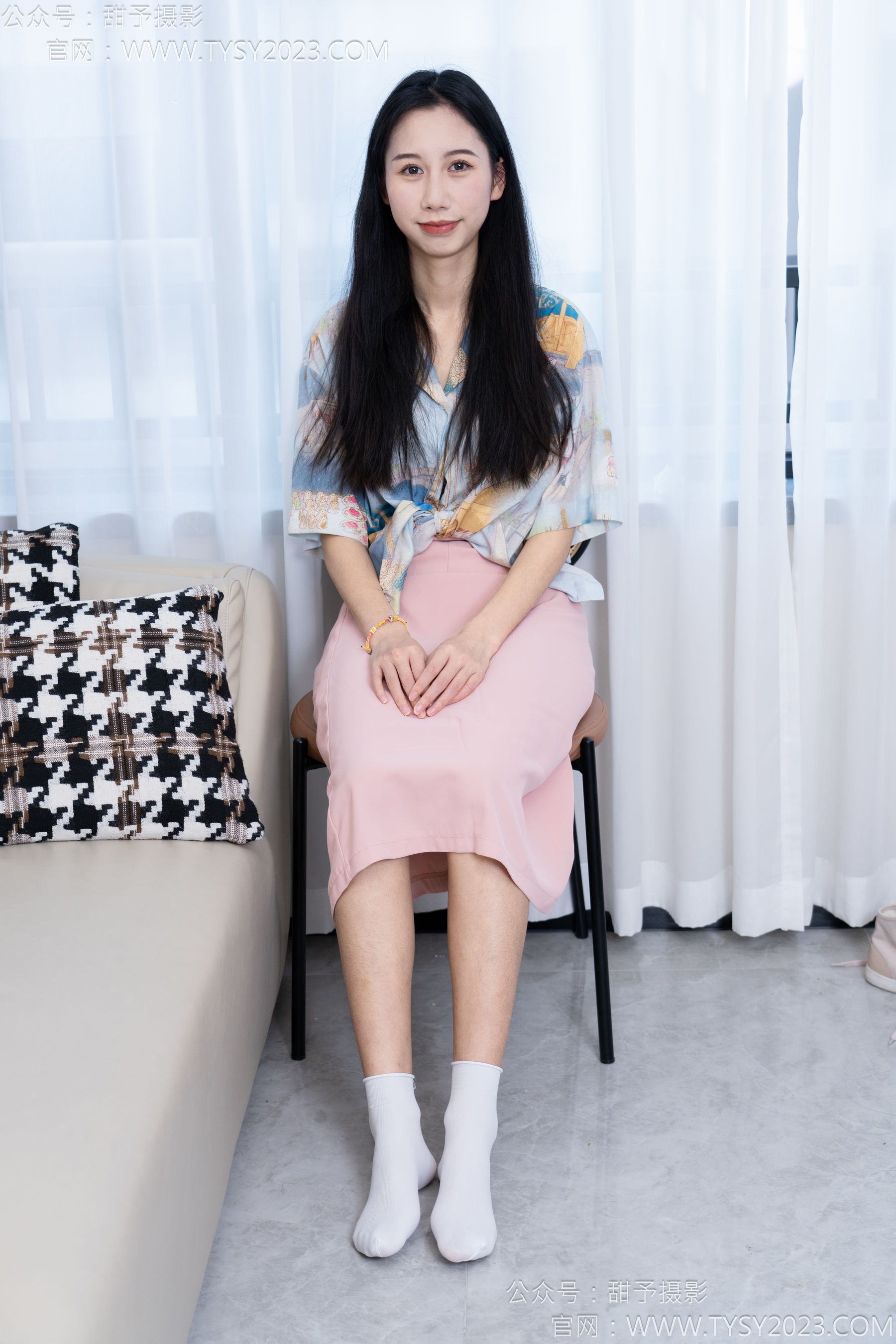 甜予摄影 No.186 娃娃 - 帆布鞋、白棉袜、裸足/(129P)