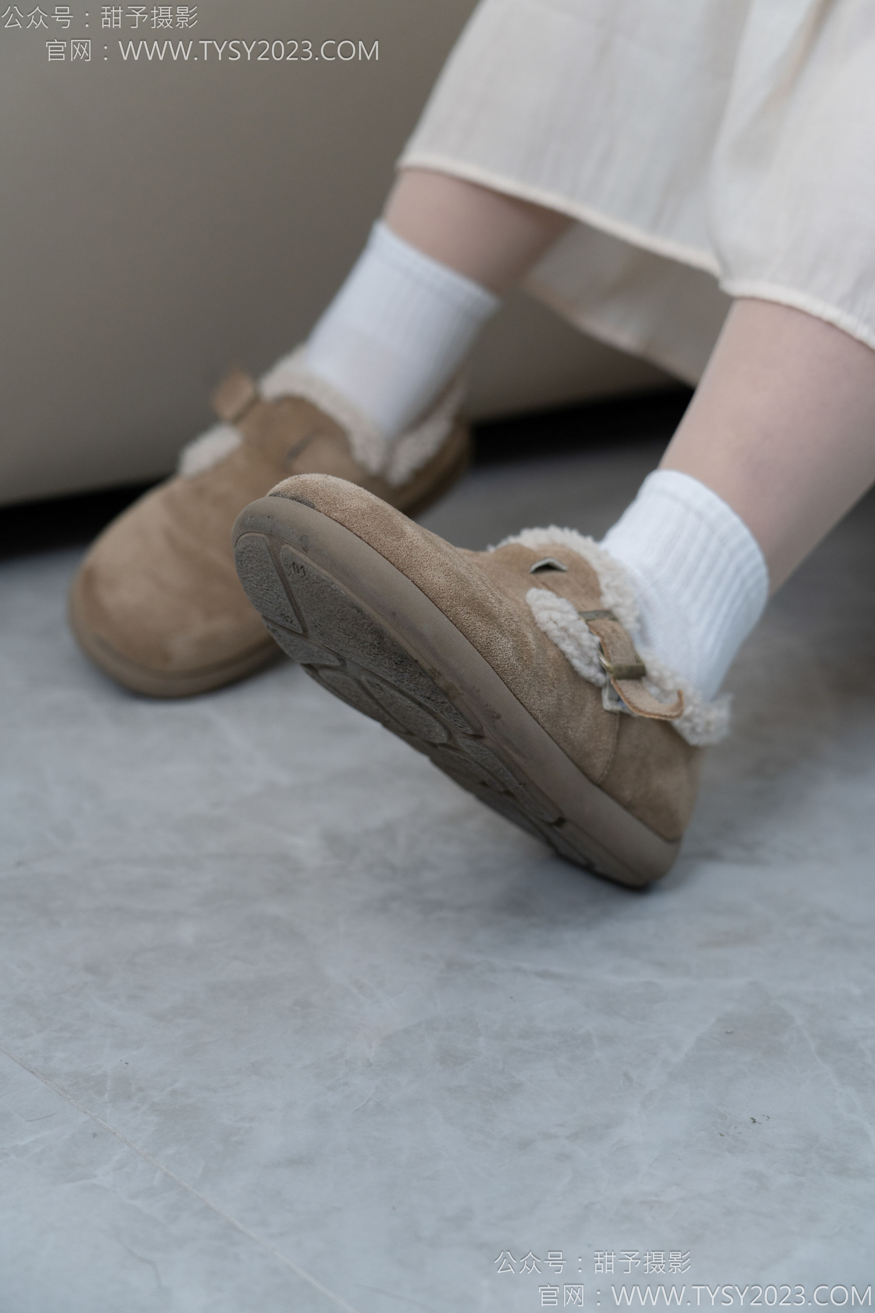 甜予摄影 No.173 小葵 - 棉鞋、白棉袜、薄肉丝/(135P)
